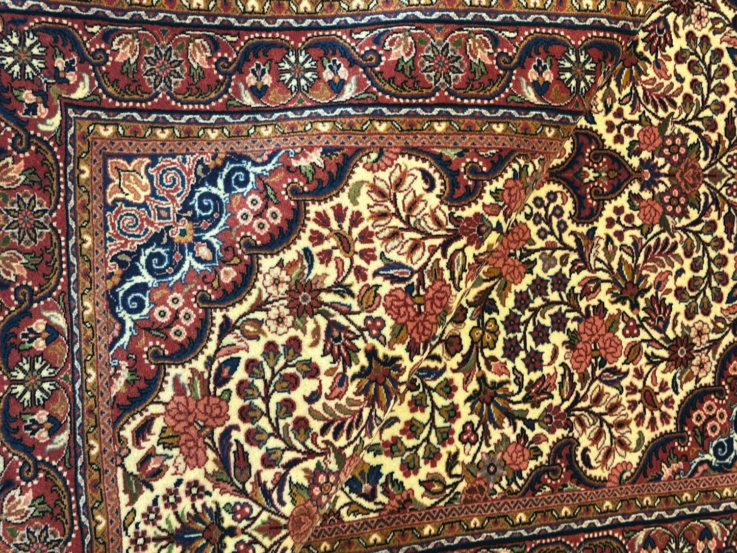 Orientteppich handgeknüpft 153x106 cm Sarough Medaillon