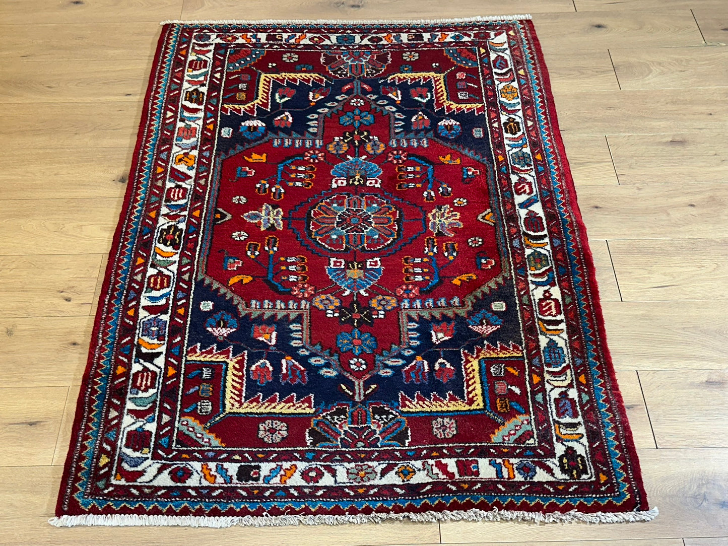 Orientteppich handgeknüpft Malayer Art Deco 166x123 cm