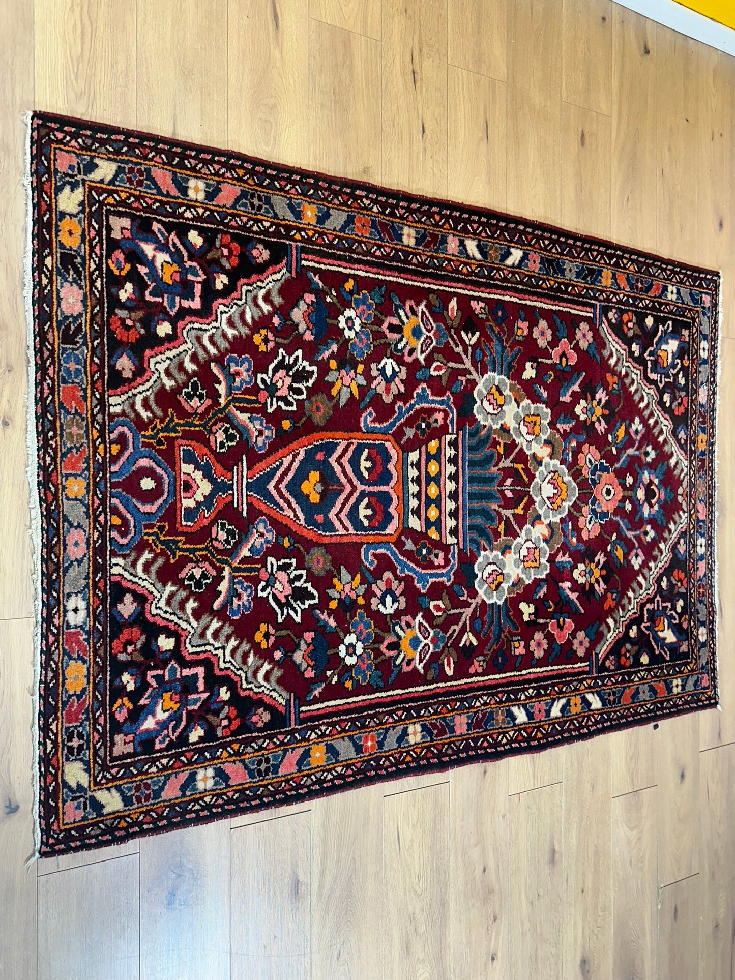 Antik Orientteppich handgeknüpft Bachtiar Lebensbaum Naturfarben 200x140 cm