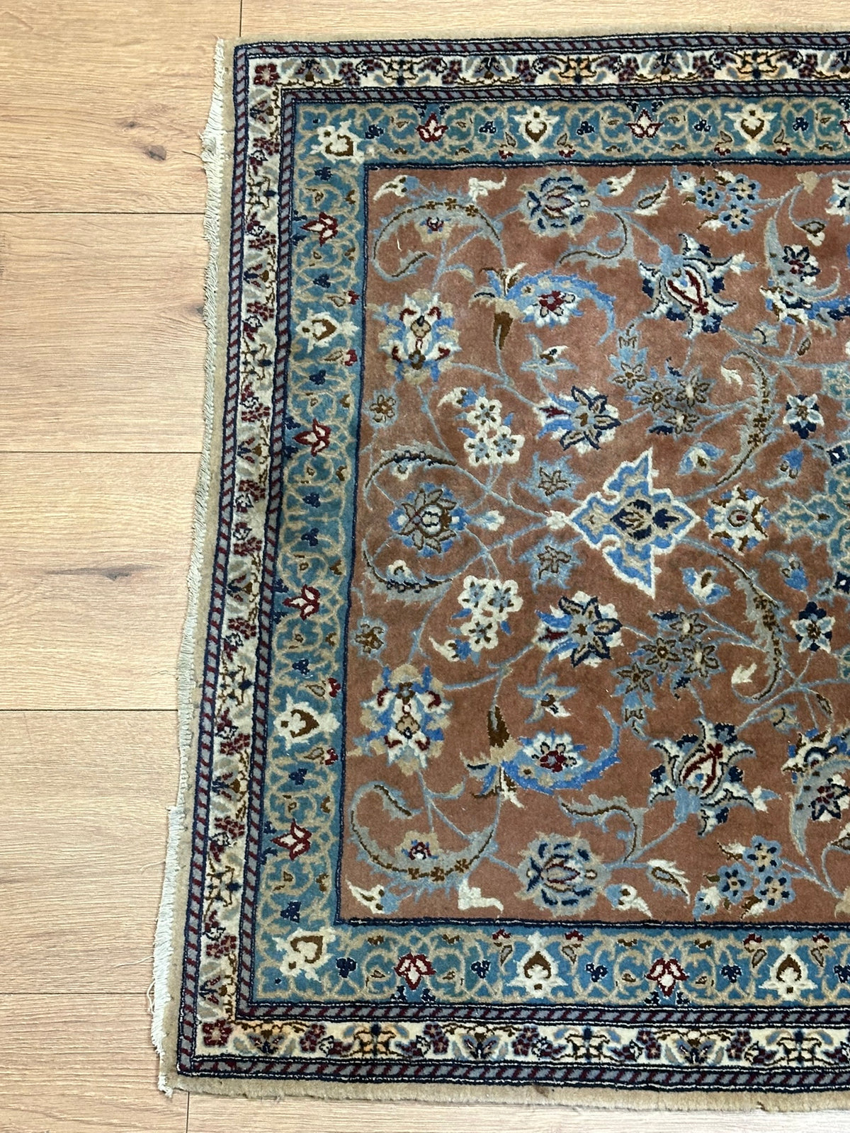 Handgeknüpfter Nain Orientteppich mit Seide 110x80 cm