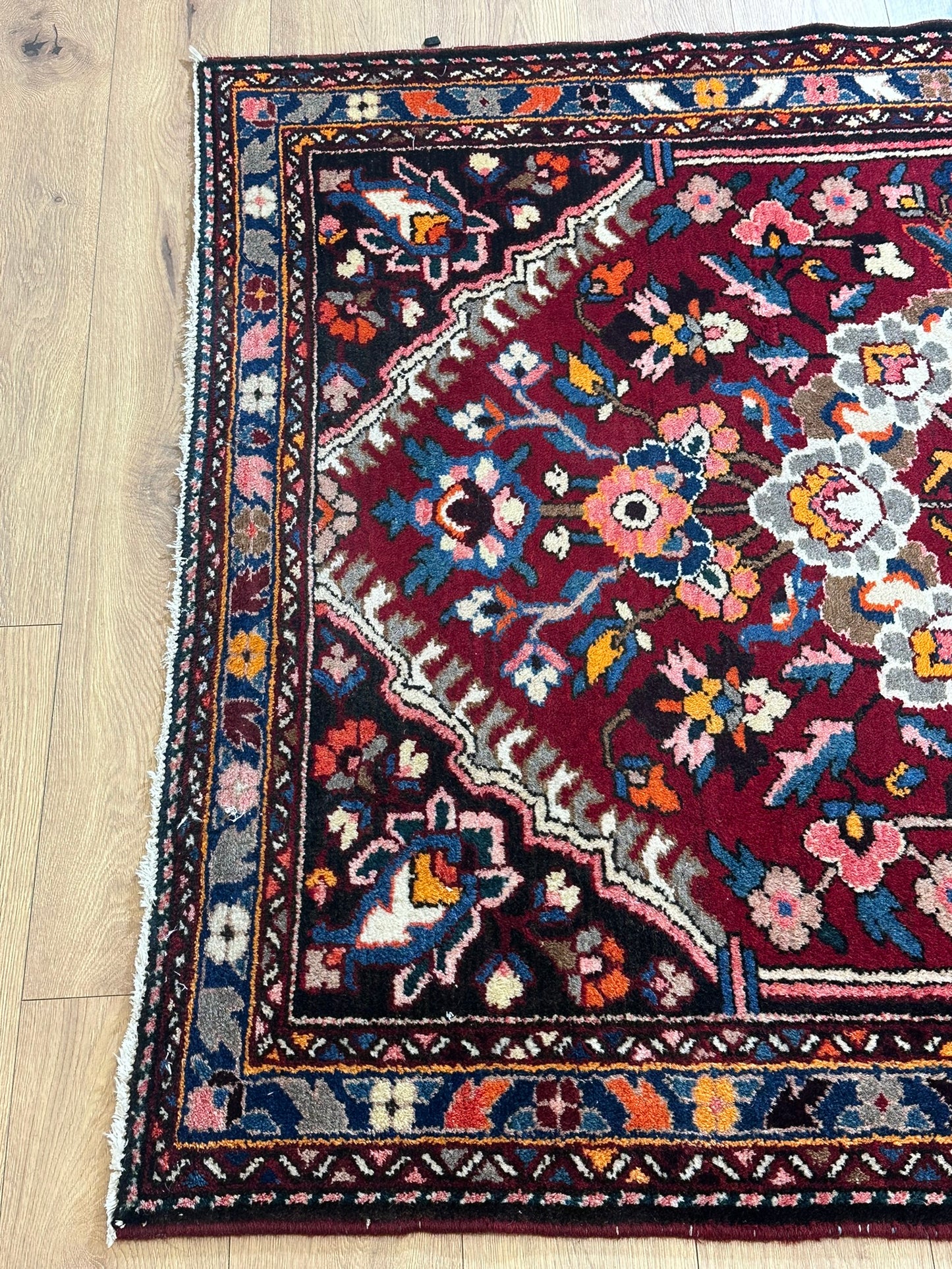 Antik Orientteppich handgeknüpft Bachtiar Lebensbaum Naturfarben 200x140 cm