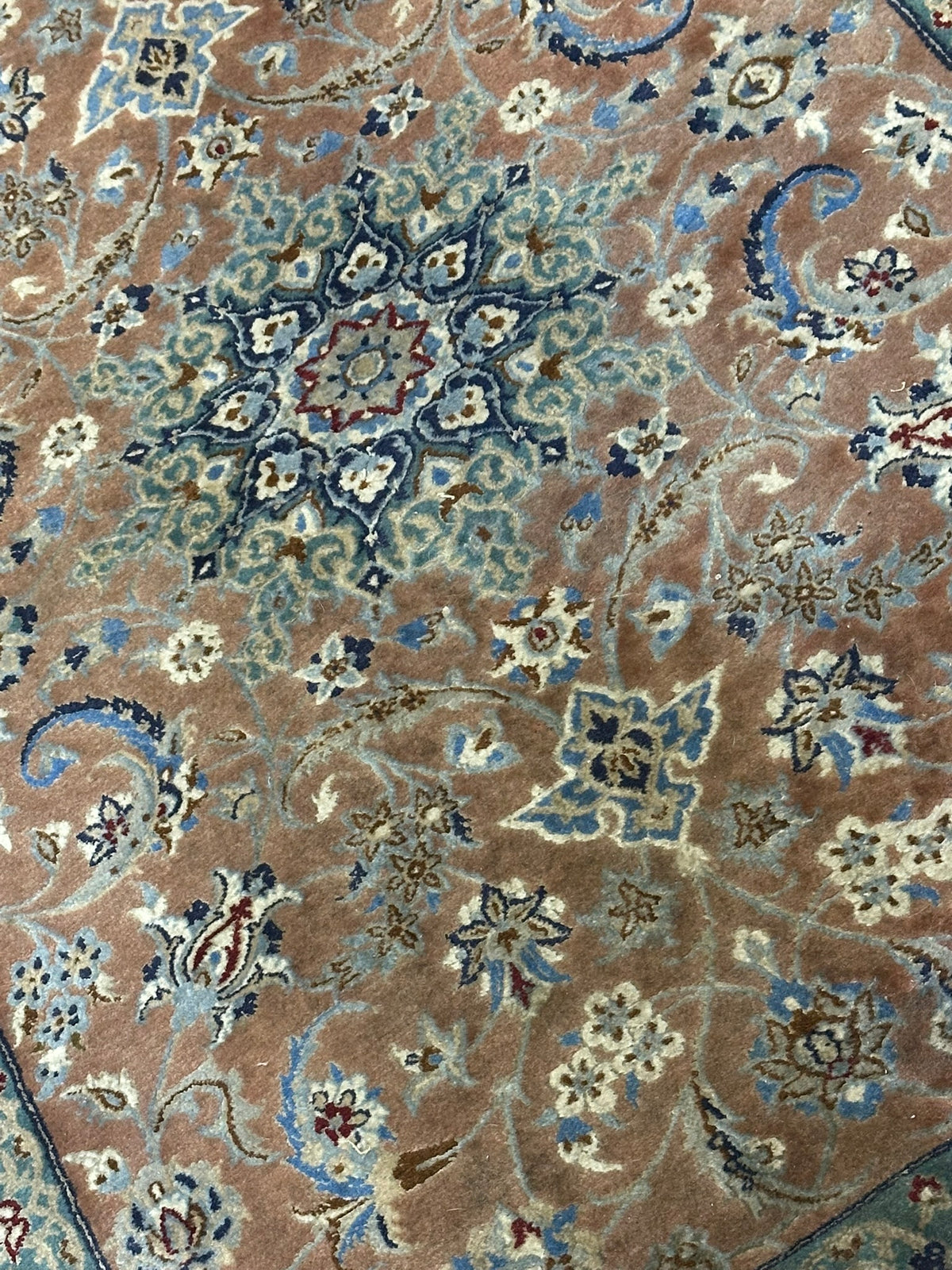 Handgeknüpfter Nain Orientteppich mit Seide 110x80 cm