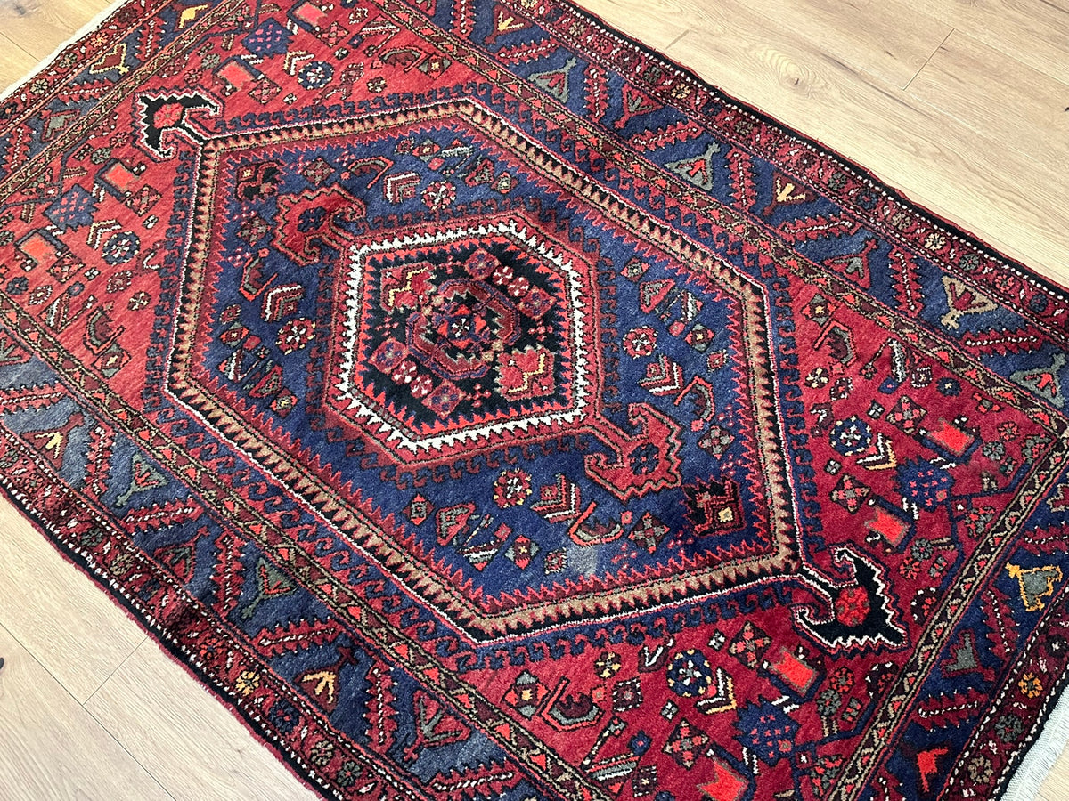 Handgeknüpfter Malayer Orientteppich 215x137 cm