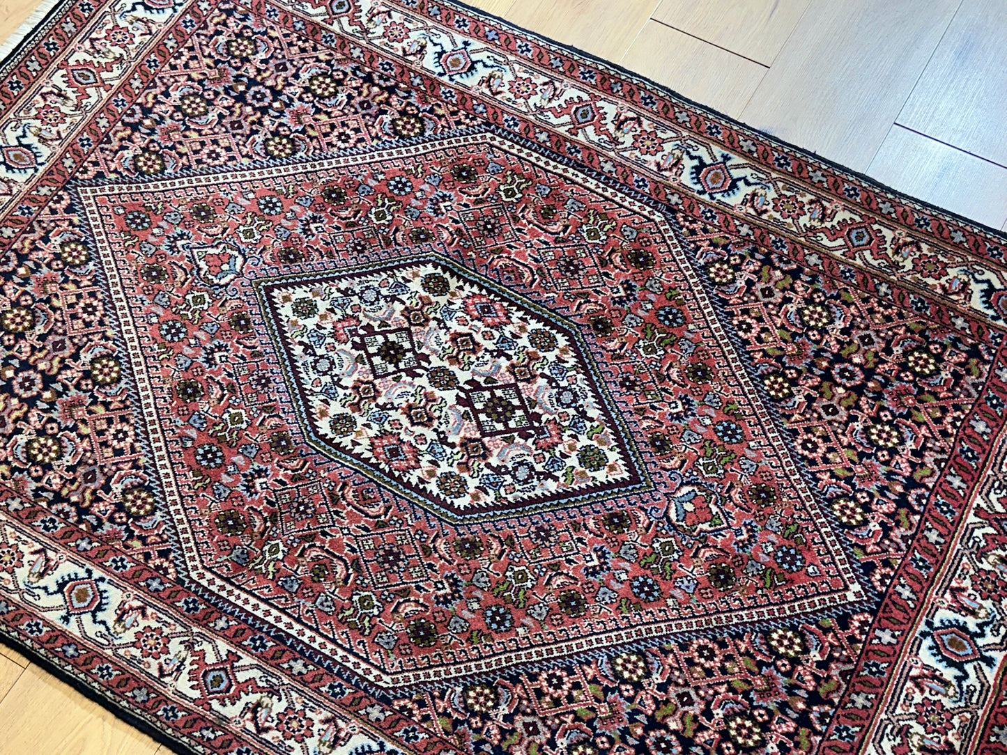 Orientteppich handgeknüpft Bidjar 170x110 cm