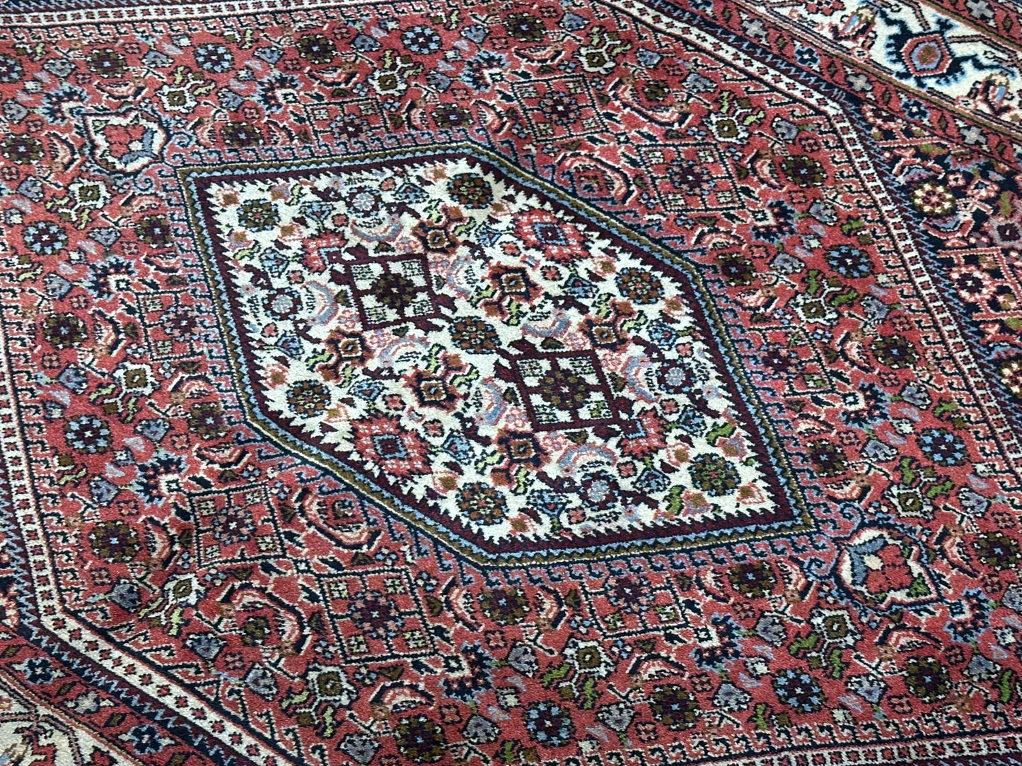 Orientteppich handgeknüpft Bidjar 170x110 cm