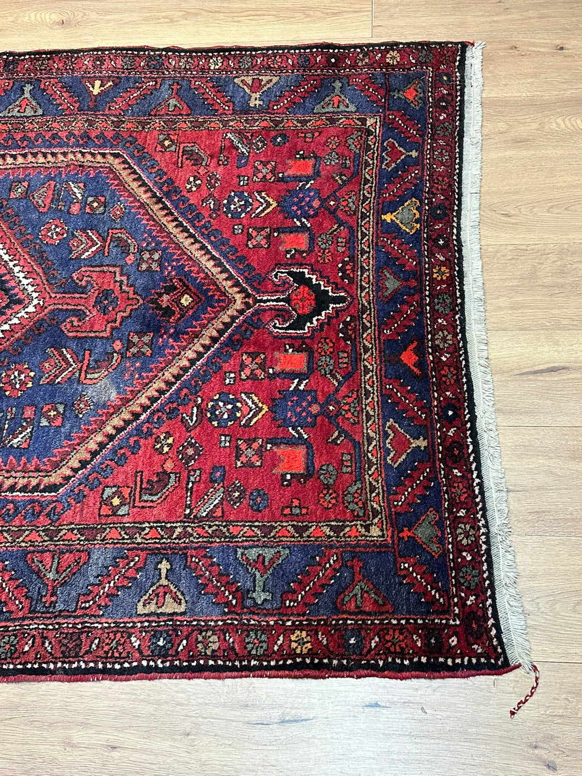 Handgeknüpfter Malayer Orientteppich 215x137 cm