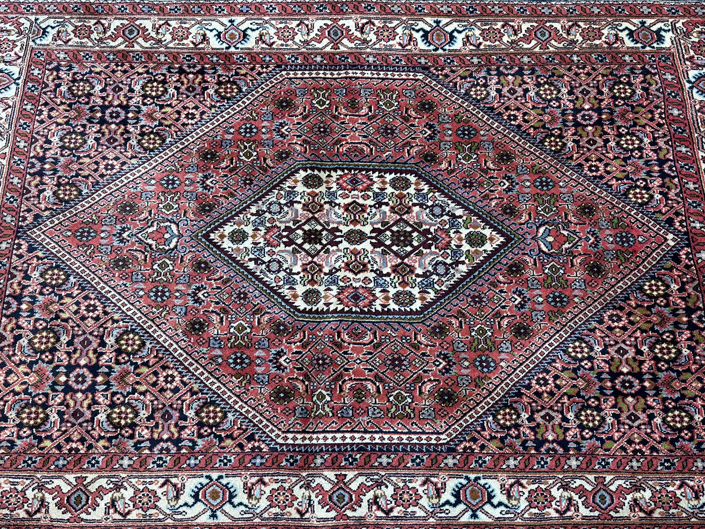 Orientteppich handgeknüpft Bidjar 170x110 cm