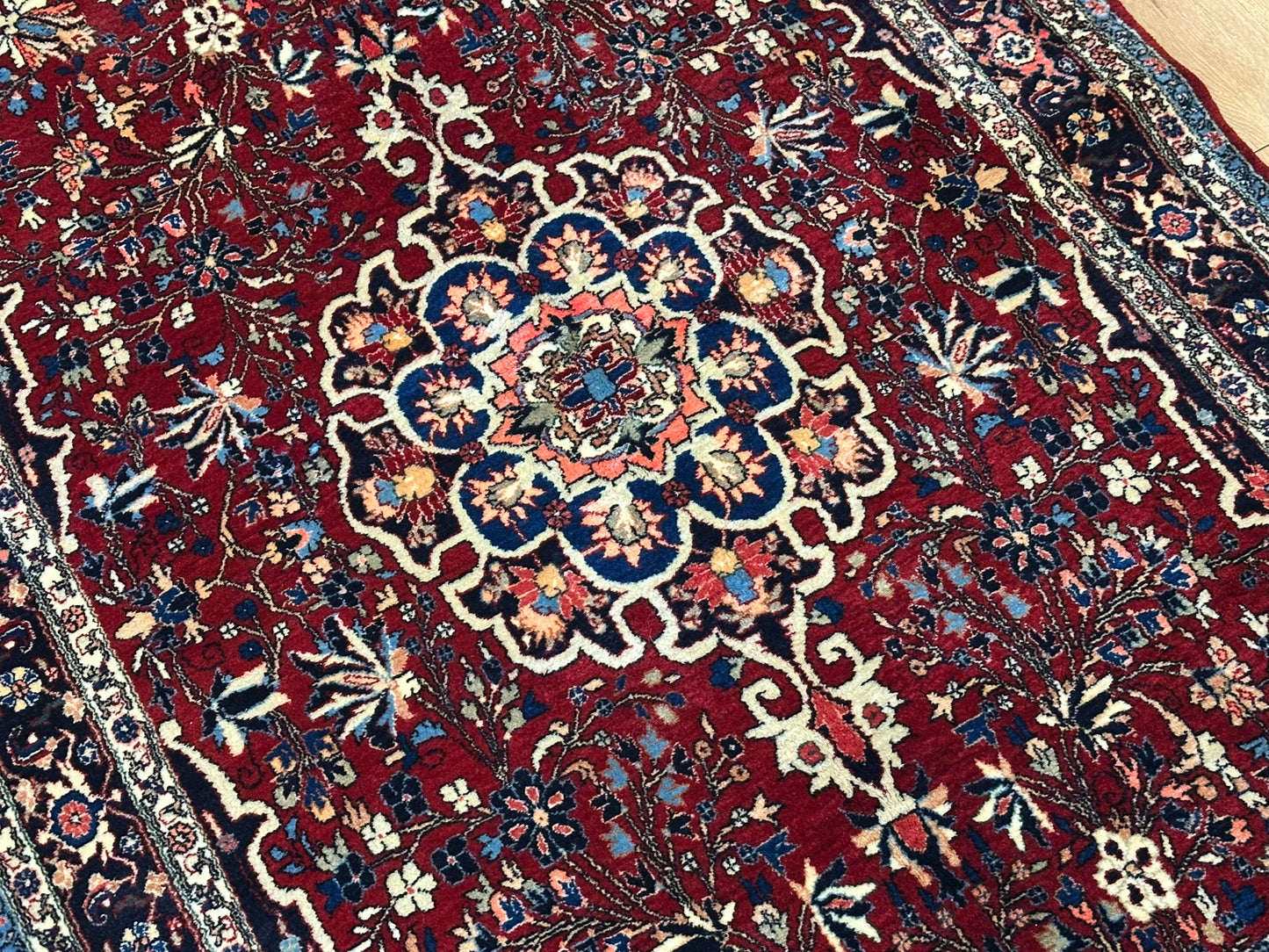 Orientteppich handgeknüpft antik 221x130 cm Bidjar Rosen