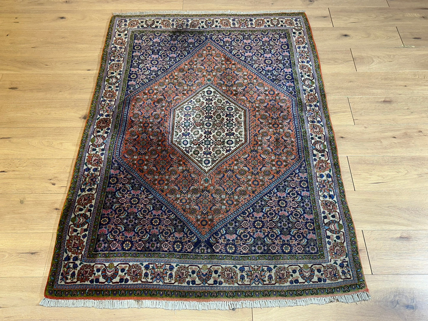 Orientteppich handgeknüpft Bidjar Medaillon 180x125 cm
