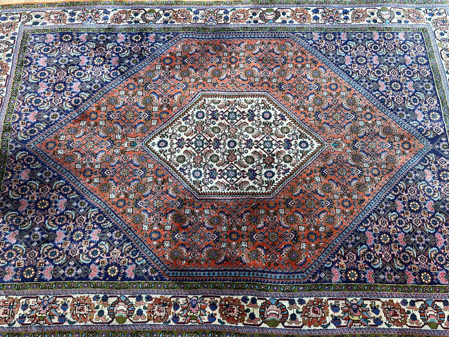 Orientteppich handgeknüpft Bidjar Medaillon 180x125 cm