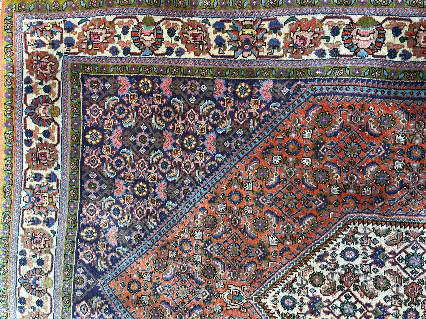 Orientteppich handgeknüpft Bidjar Medaillon 180x125 cm