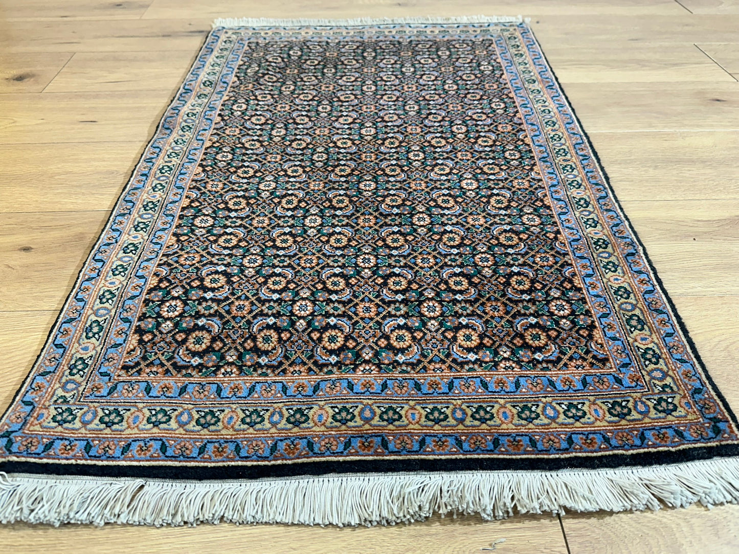 Orientteppich handgeknüpft Täbriz Mahi 113x70 cm