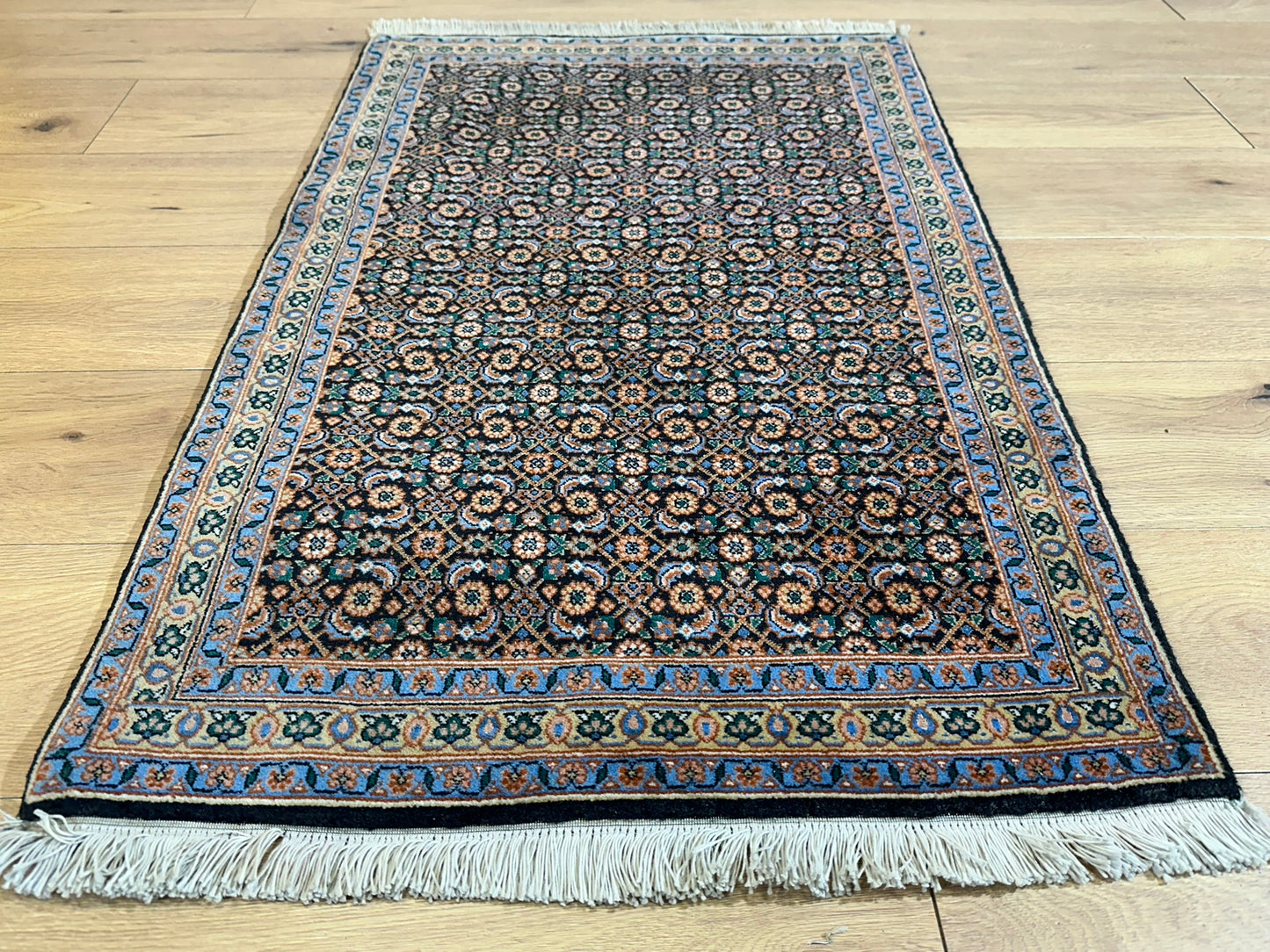 Orientteppich handgeknüpft Täbriz Mahi 113x70 cm
