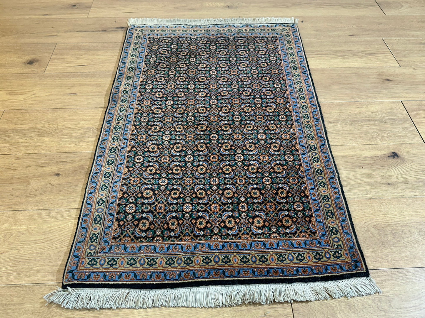 Orientteppich handgeknüpft Täbriz Mahi 113x70 cm