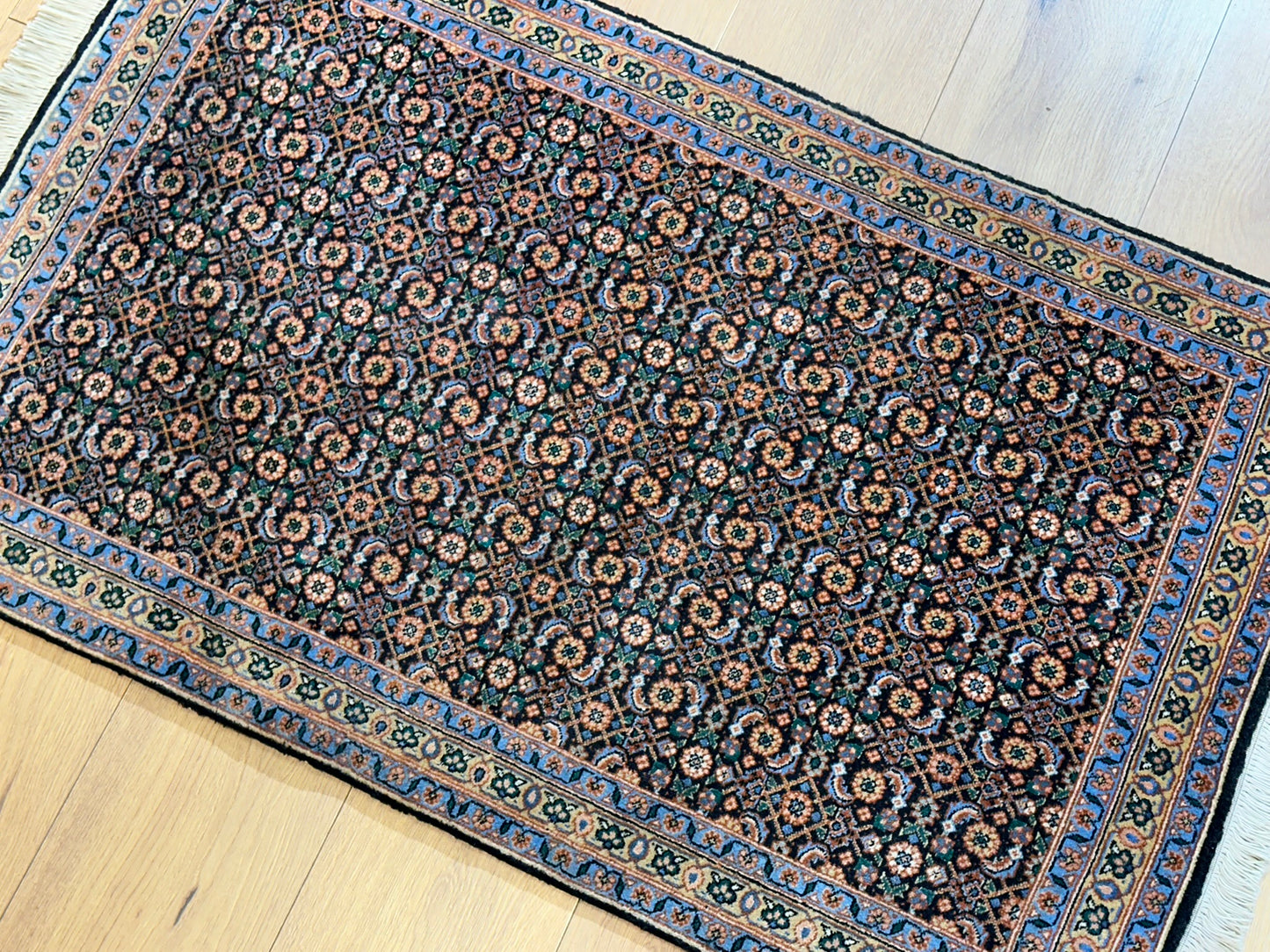 Orientteppich handgeknüpft Täbriz Mahi 113x70 cm