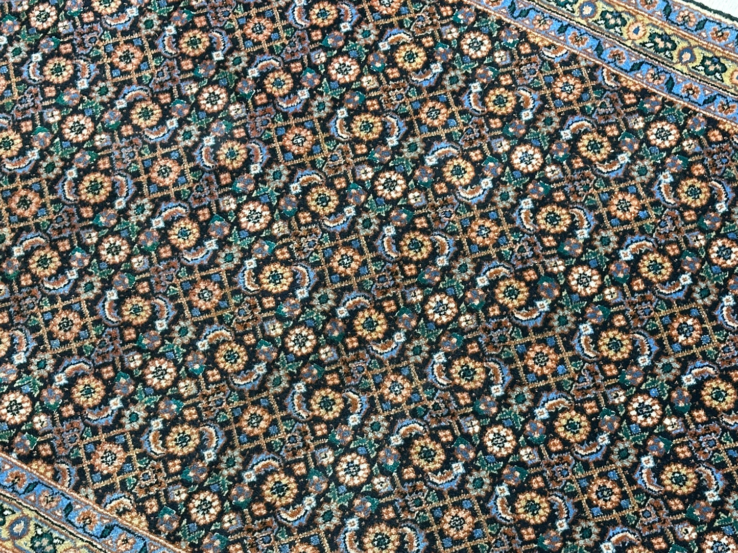 Orientteppich handgeknüpft Täbriz Mahi 113x70 cm