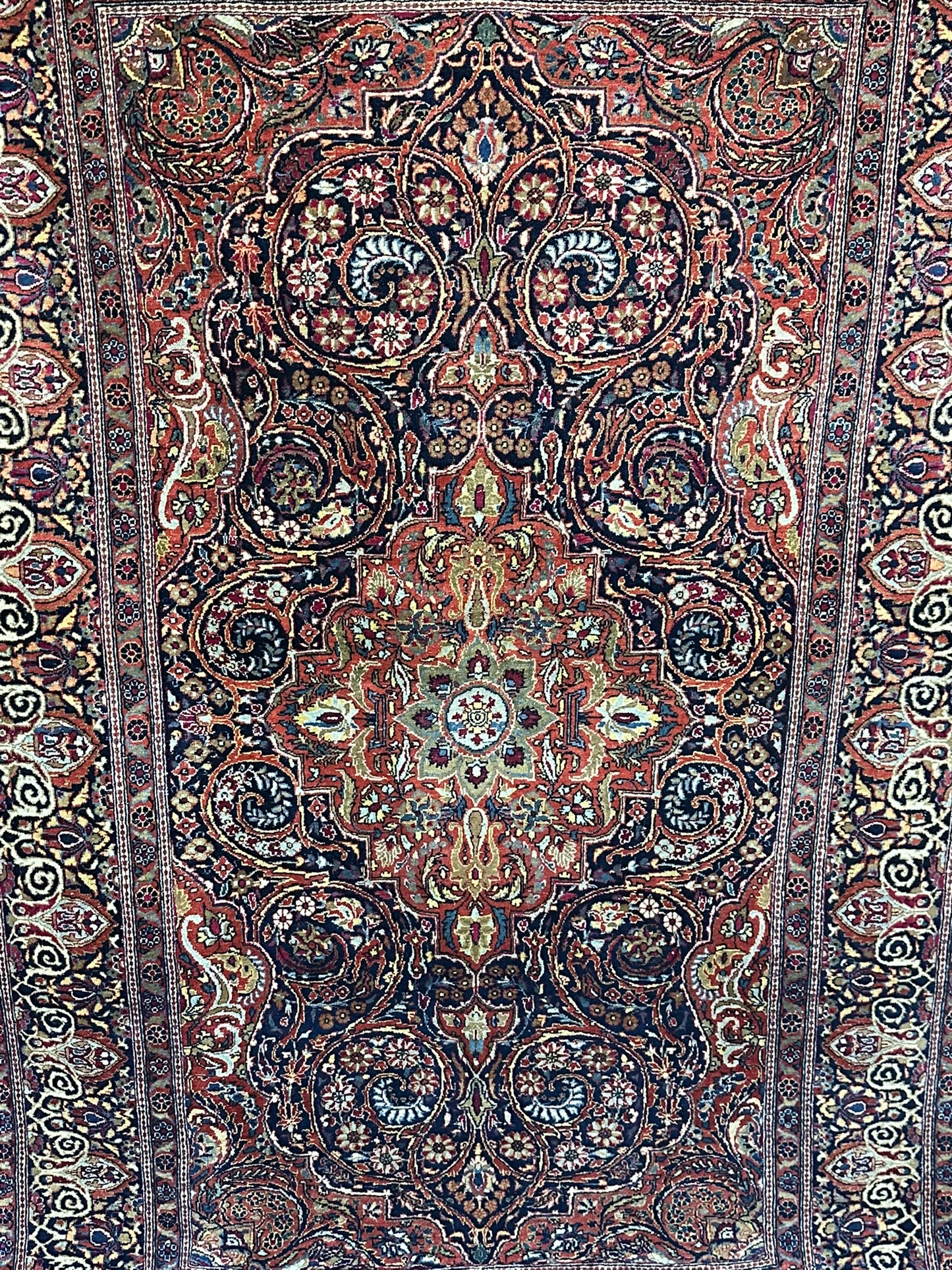 Orientteppich handgeknüpft 218x231 cm antik Isfahan Naturfarben