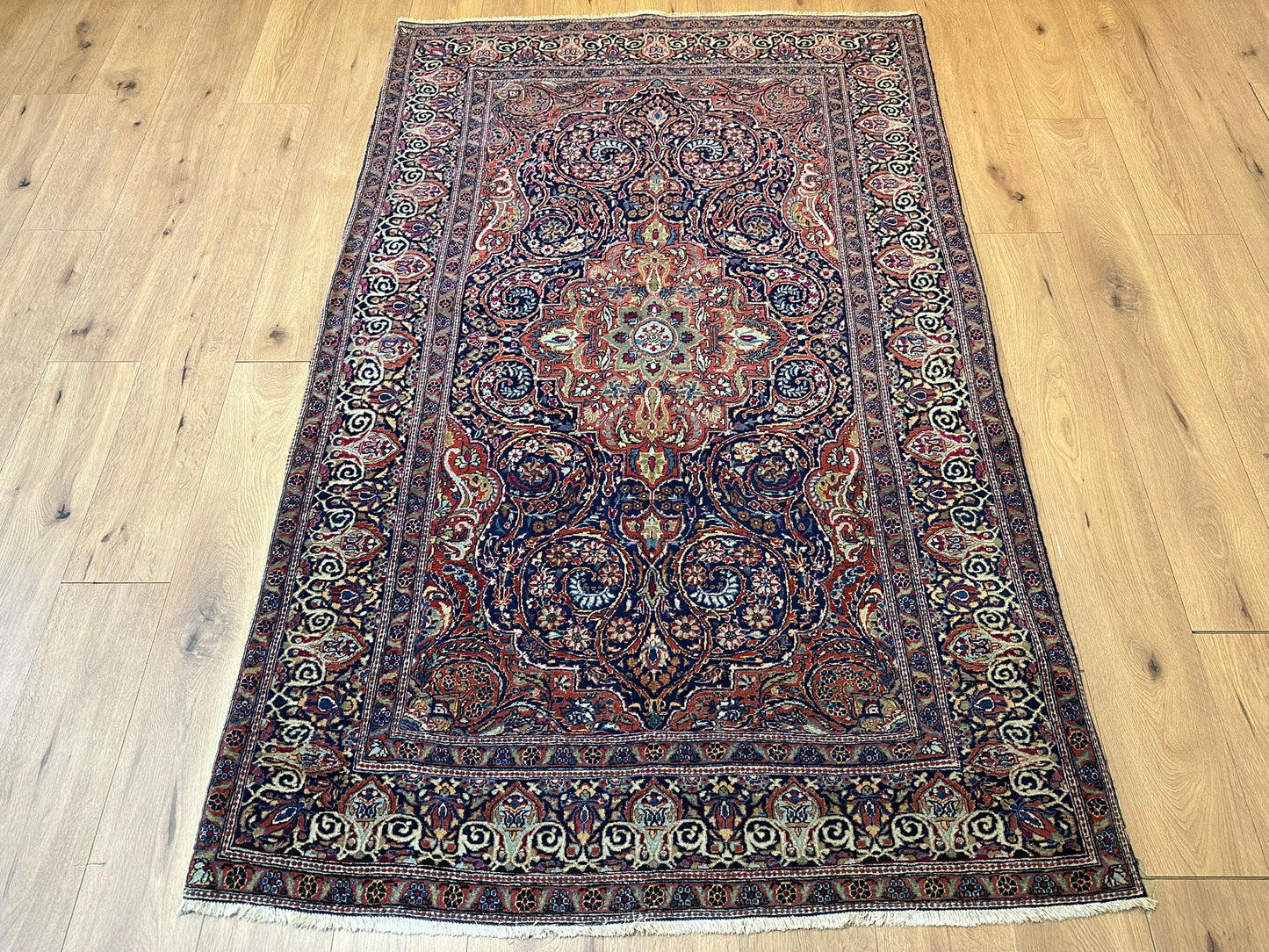 Orientteppich handgeknüpft 218x231 cm antik Isfahan Naturfarben