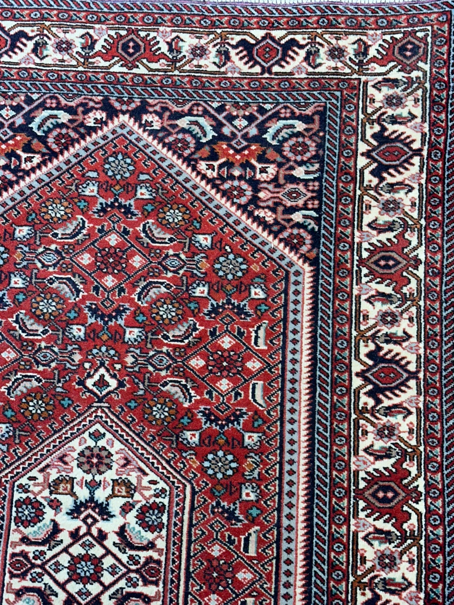 Orientteppich handgeknüpft Bidjar 135x80 cm