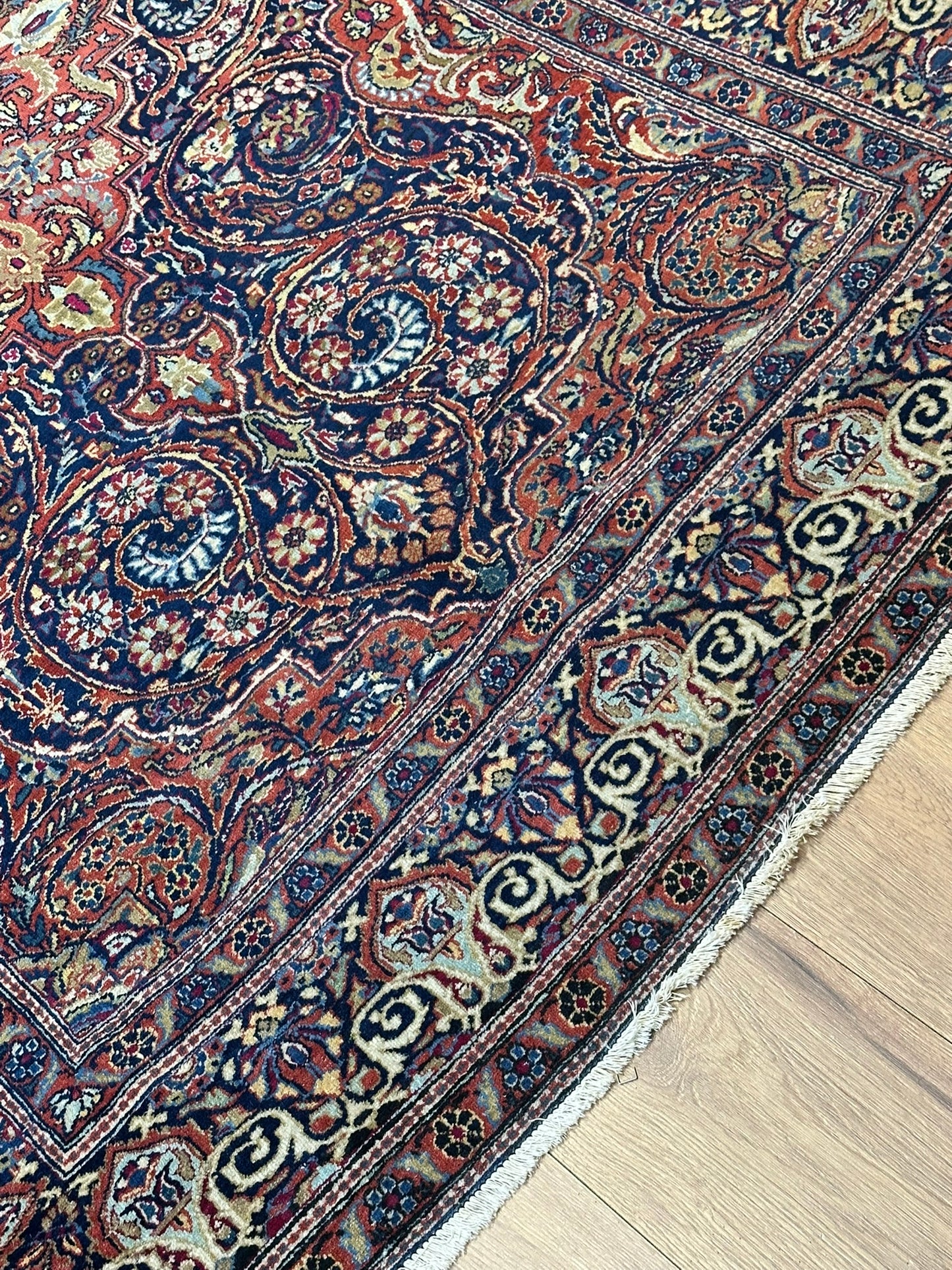Orientteppich handgeknüpft 218x231 cm antik Isfahan Naturfarben