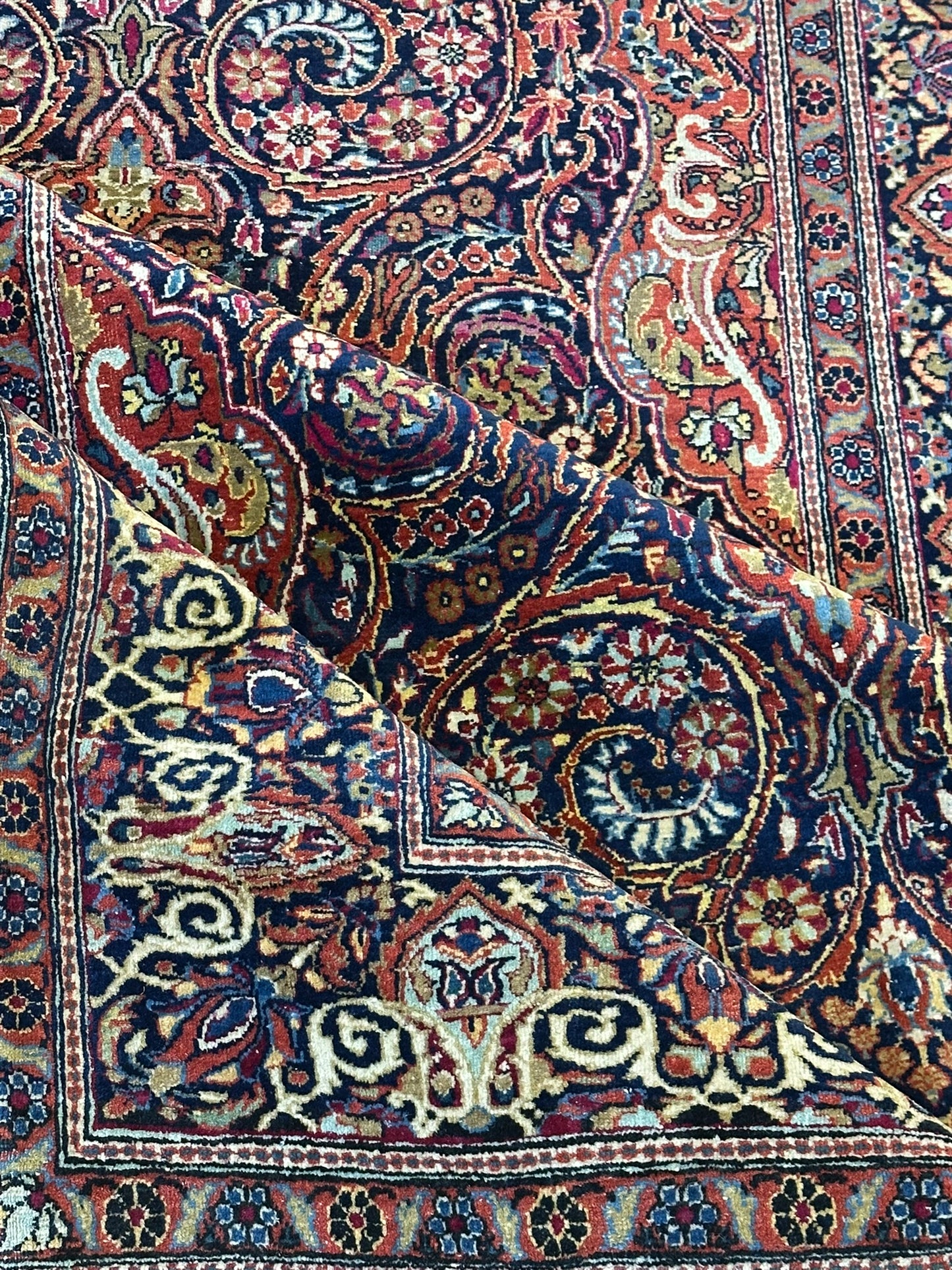 Orientteppich handgeknüpft 218x231 cm antik Isfahan Naturfarben