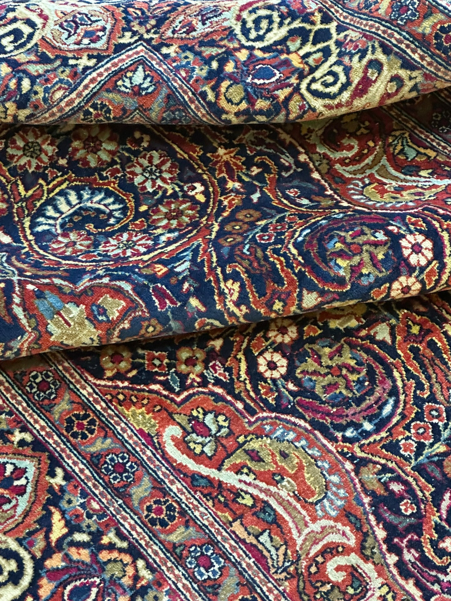Orientteppich handgeknüpft 218x231 cm antik Isfahan Naturfarben
