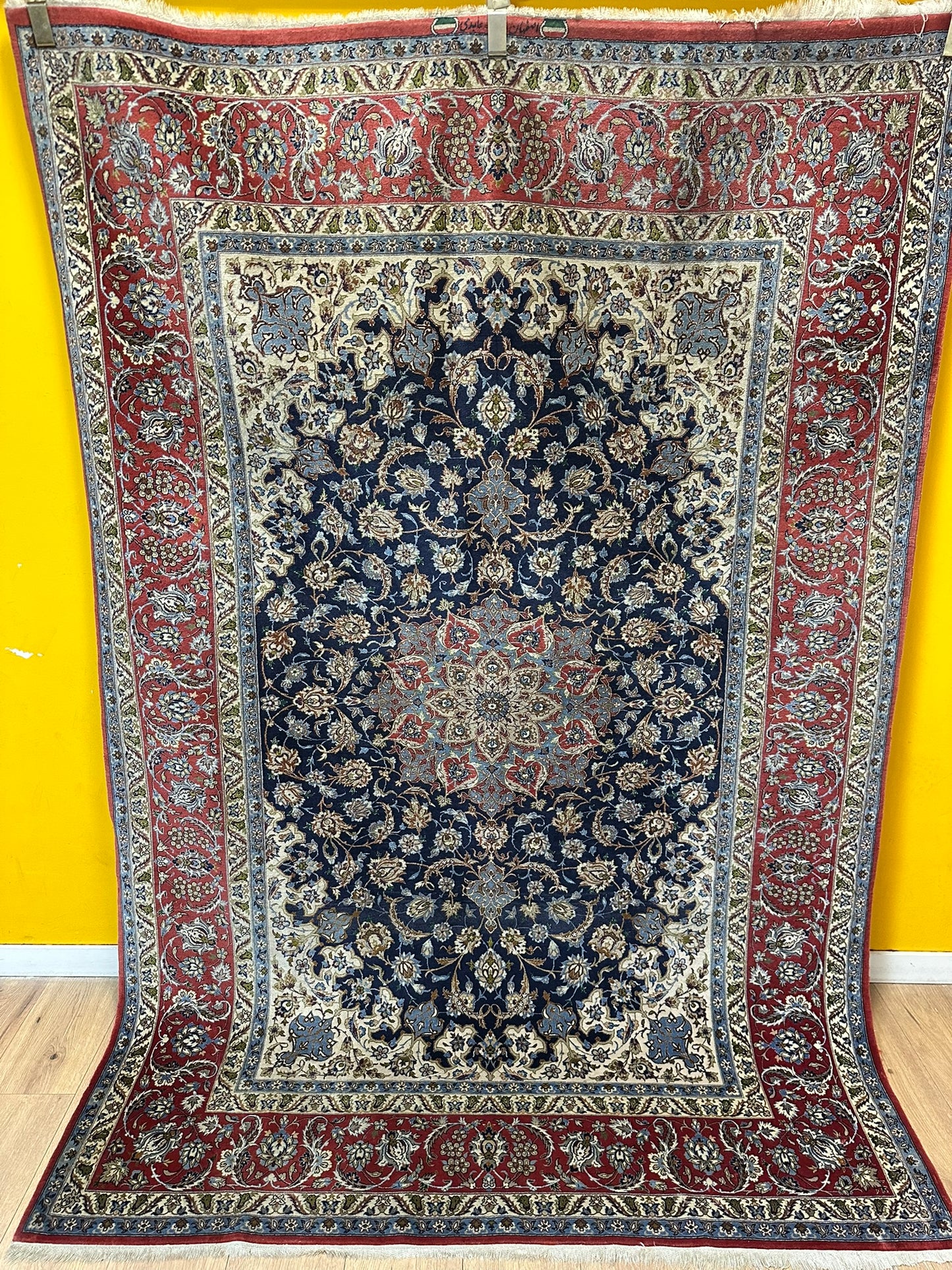 Orientteppich handgeknüpft antik Isfahan 240x162 cm Korkwolle
