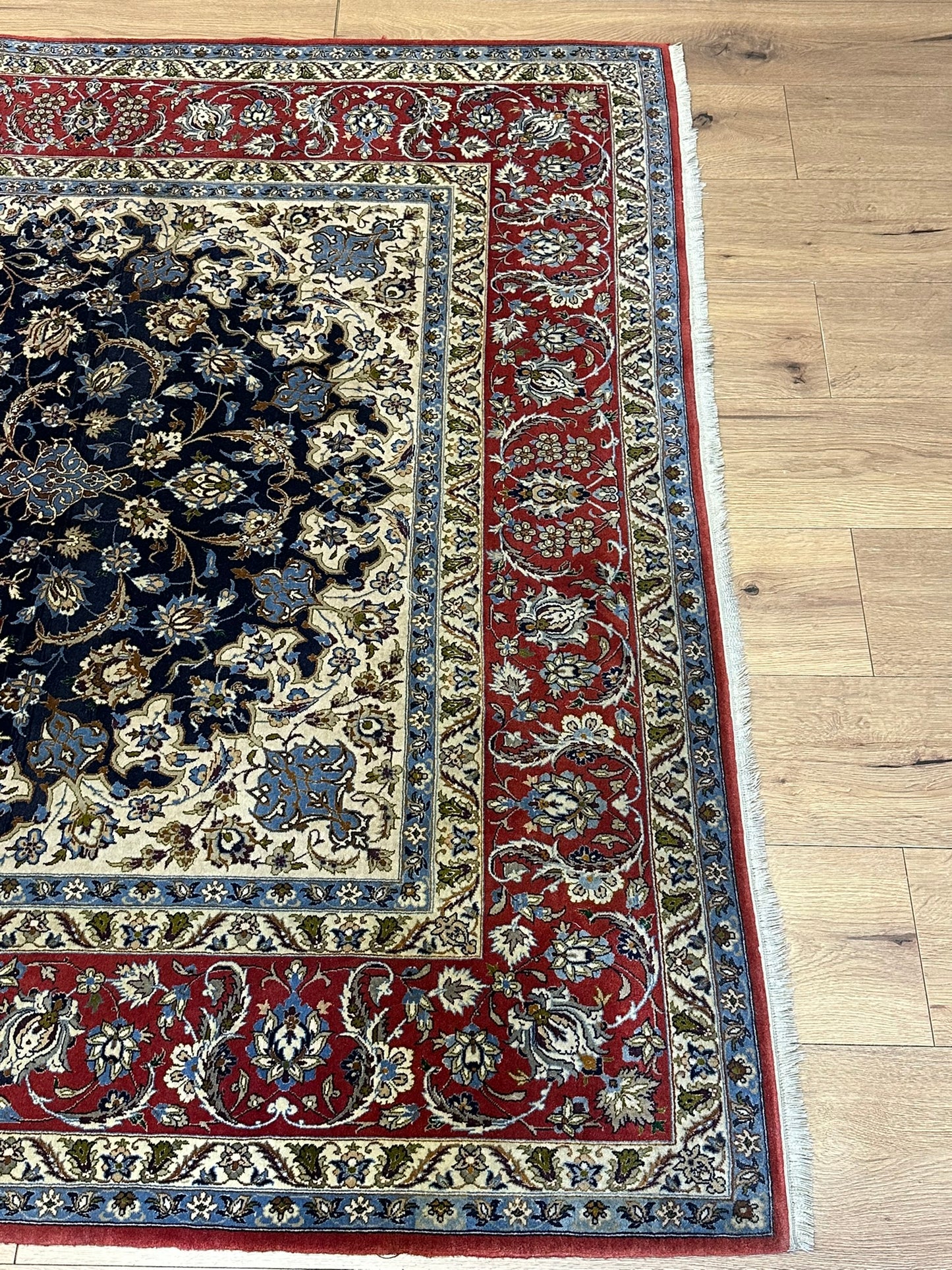 Orientteppich handgeknüpft antik Isfahan 240x162 cm Korkwolle