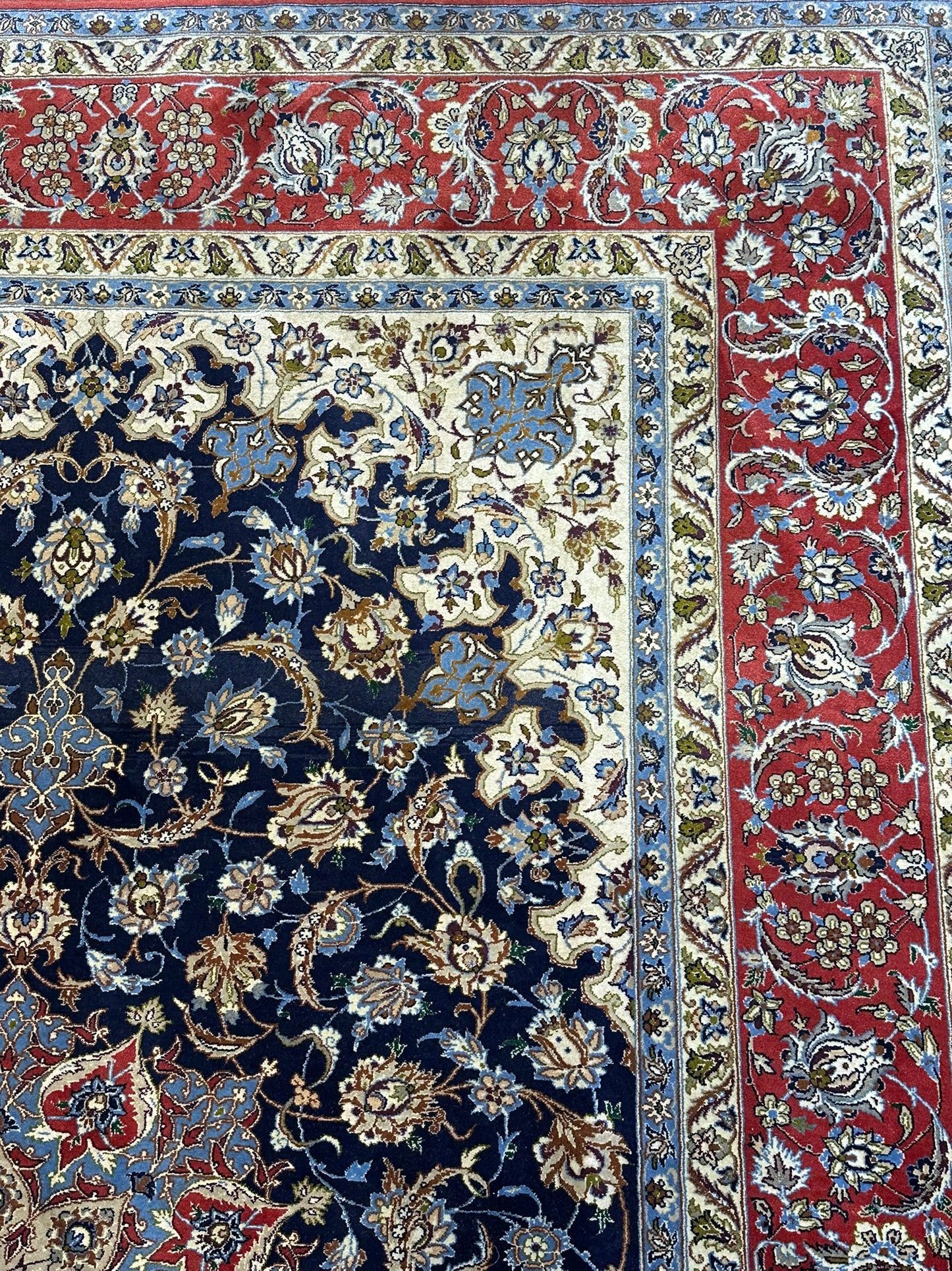 Orientteppich handgeknüpft antik Isfahan 240x162 cm Korkwolle