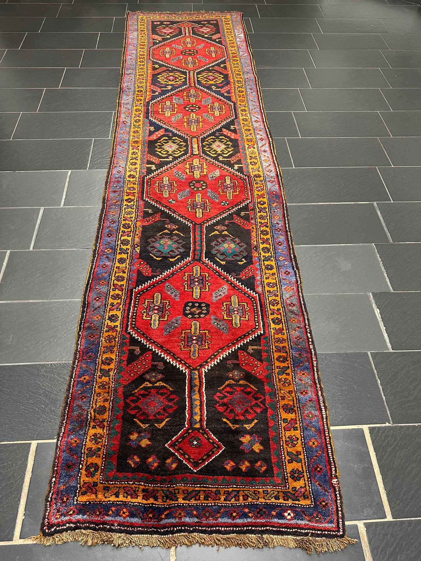 : Handgeknüpfter Perser Orientteppich Antiker Meschkin 403x100 cm