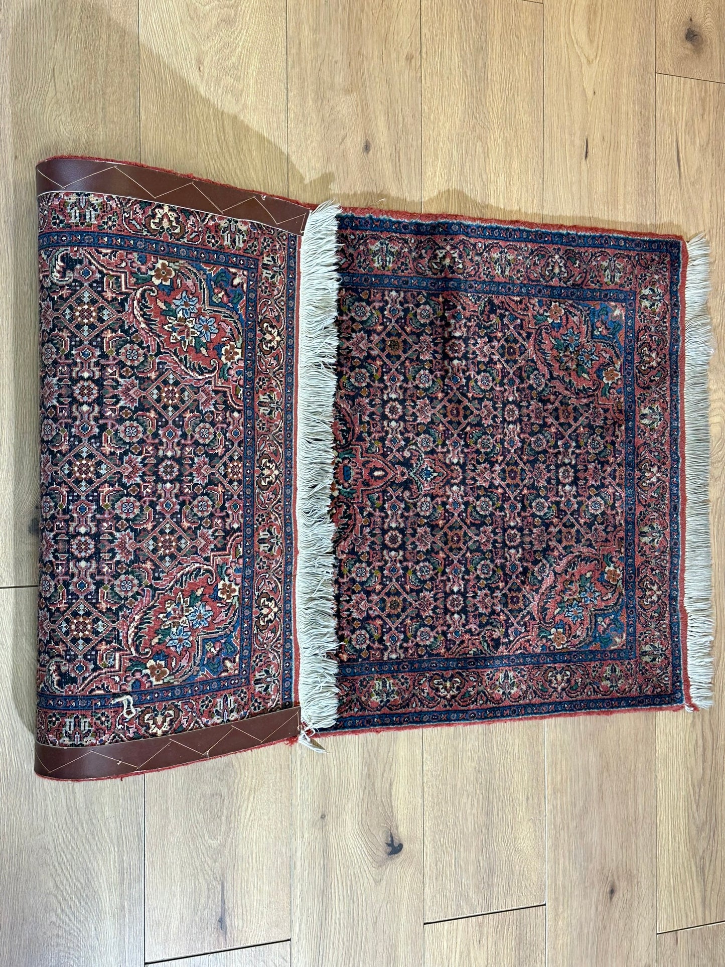 Orientteppich handgeknüpft Bidjar 137x70 cm