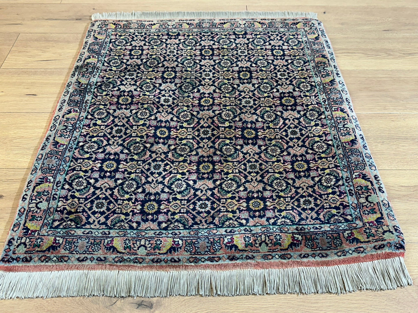 Orientteppich handgeknüpft Bidjar 95x77 cm