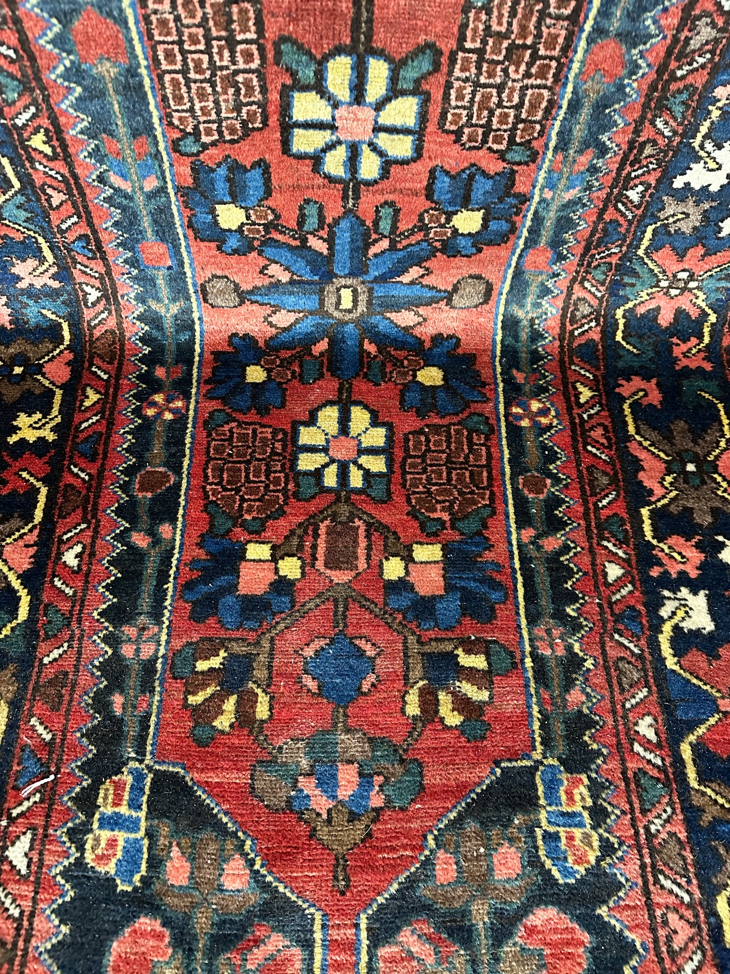 Handgeknüpfter Perser Orientteppich Antiker Bachtia in Naturfarben 312x105 cm