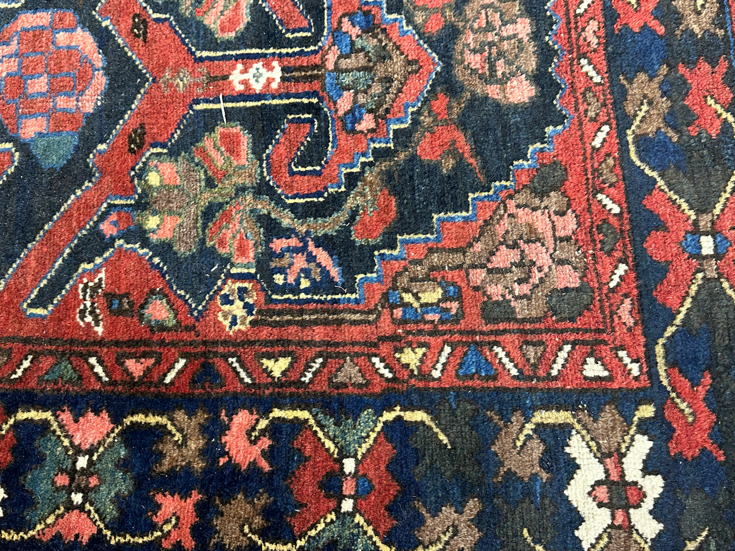 Handgeknüpfter Perser Orientteppich Antiker Bachtia in Naturfarben 312x105 cm