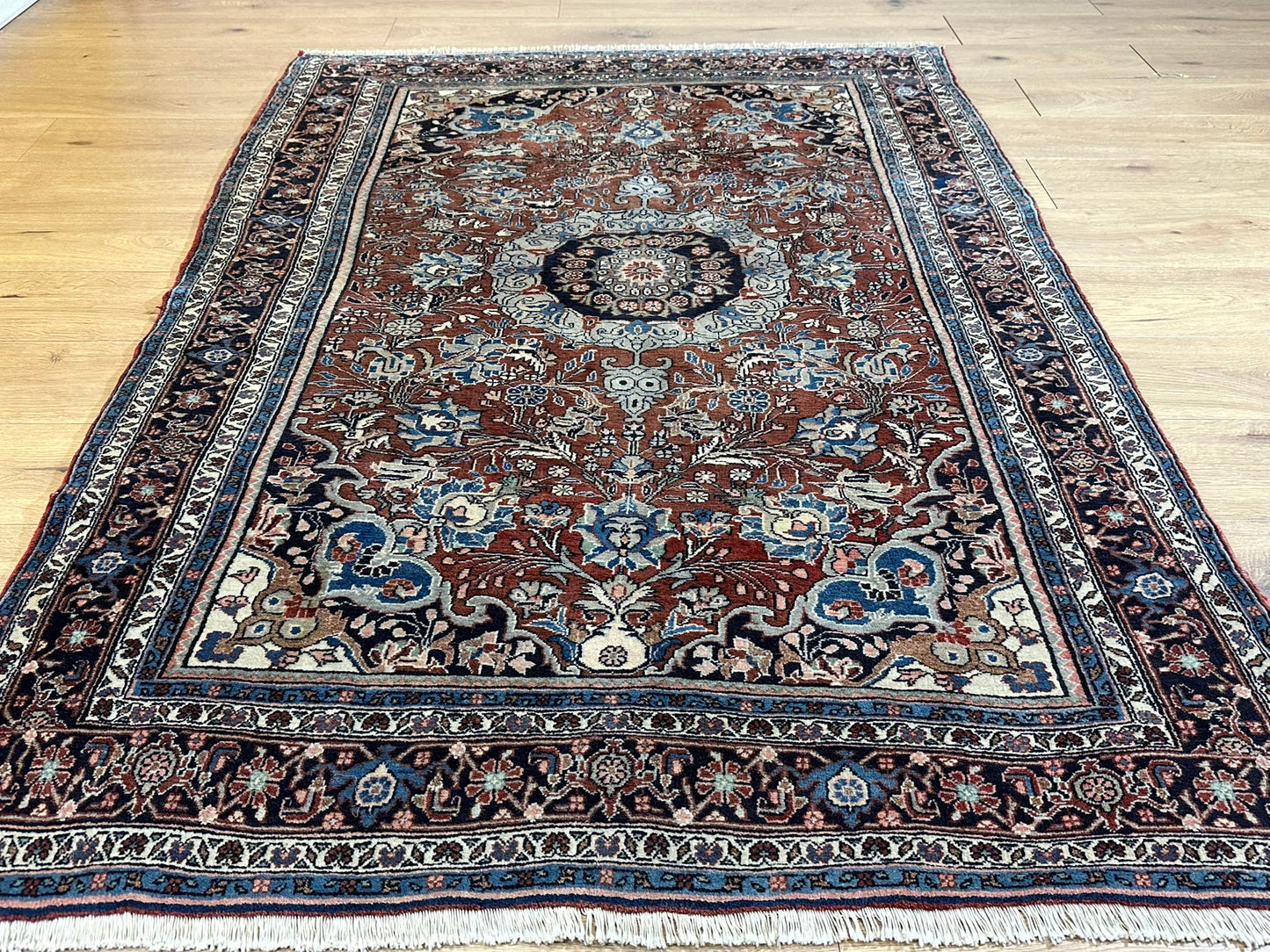 Orientteppich handgeknüpft Bidjar 210x140 cm