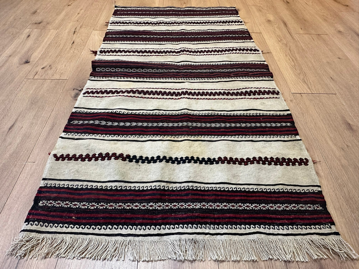Orientteppich handgeknüpft 152x83 cm Kelim Schurwolle