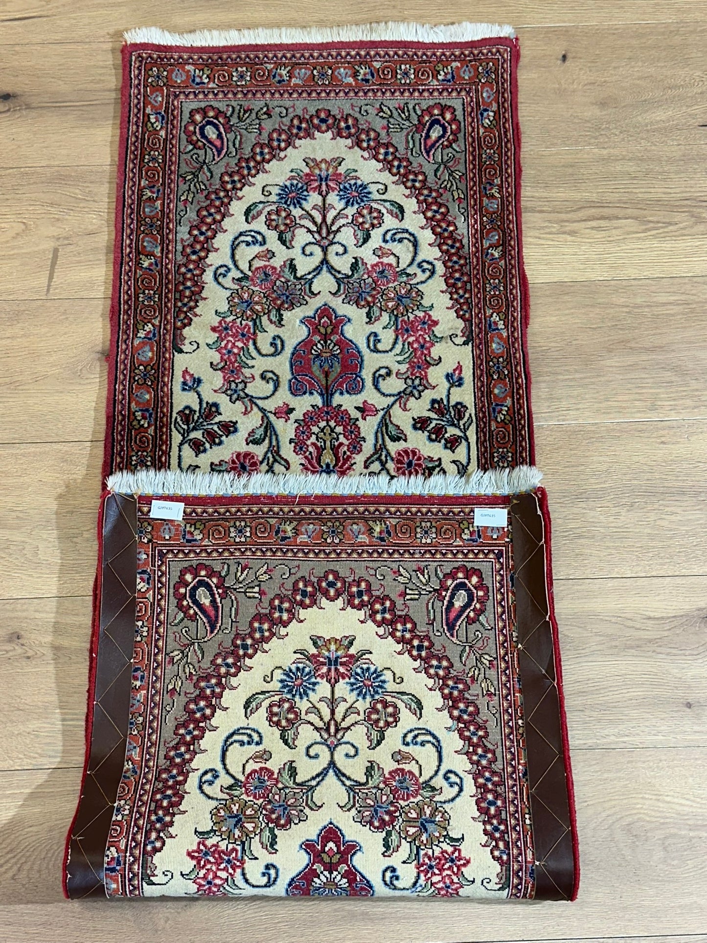 Orientteppich handgeknüpft Ghom Korkwolle 160x53 cm