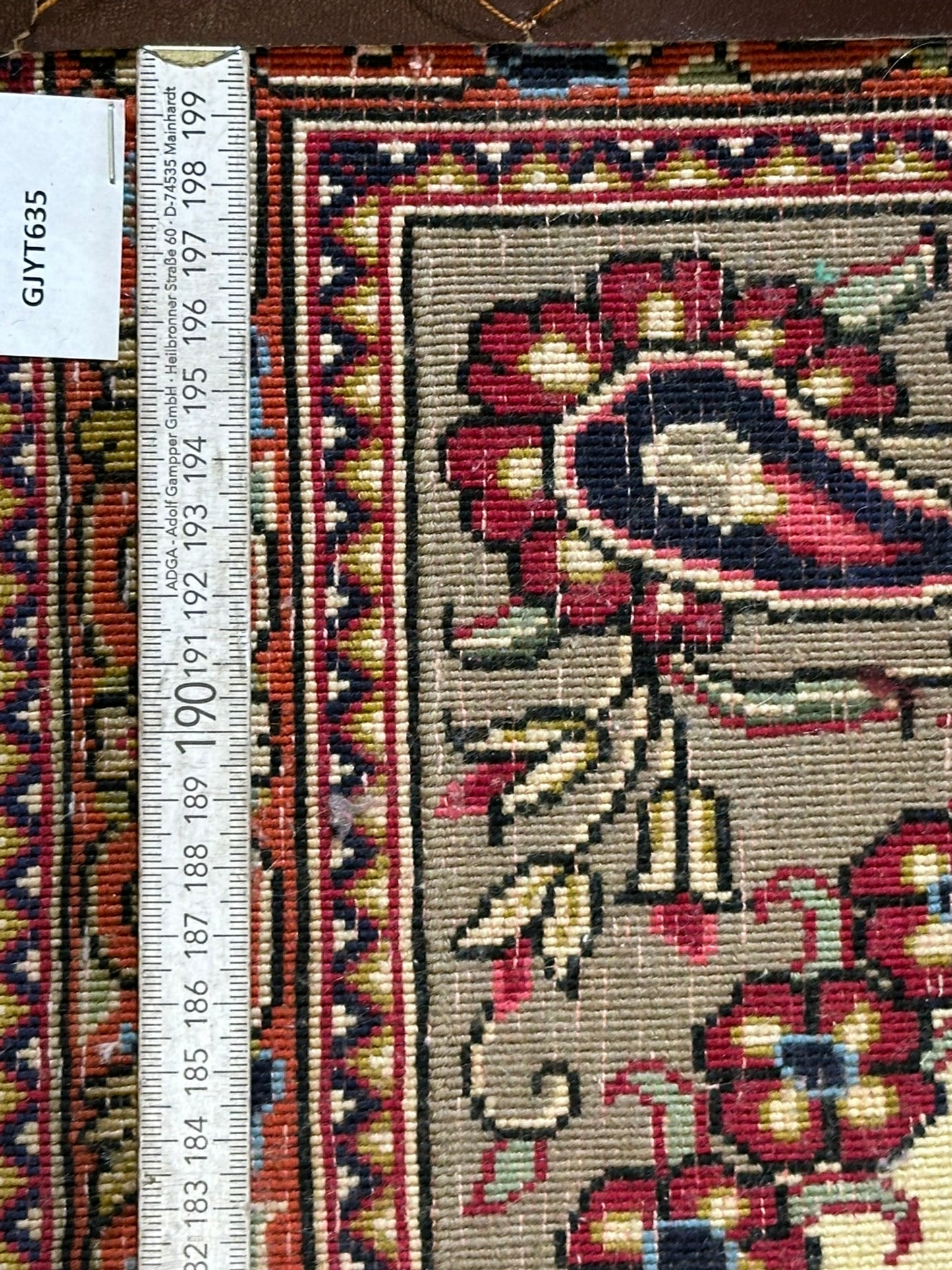 Orientteppich handgeknüpft Ghom Korkwolle 160x53 cm