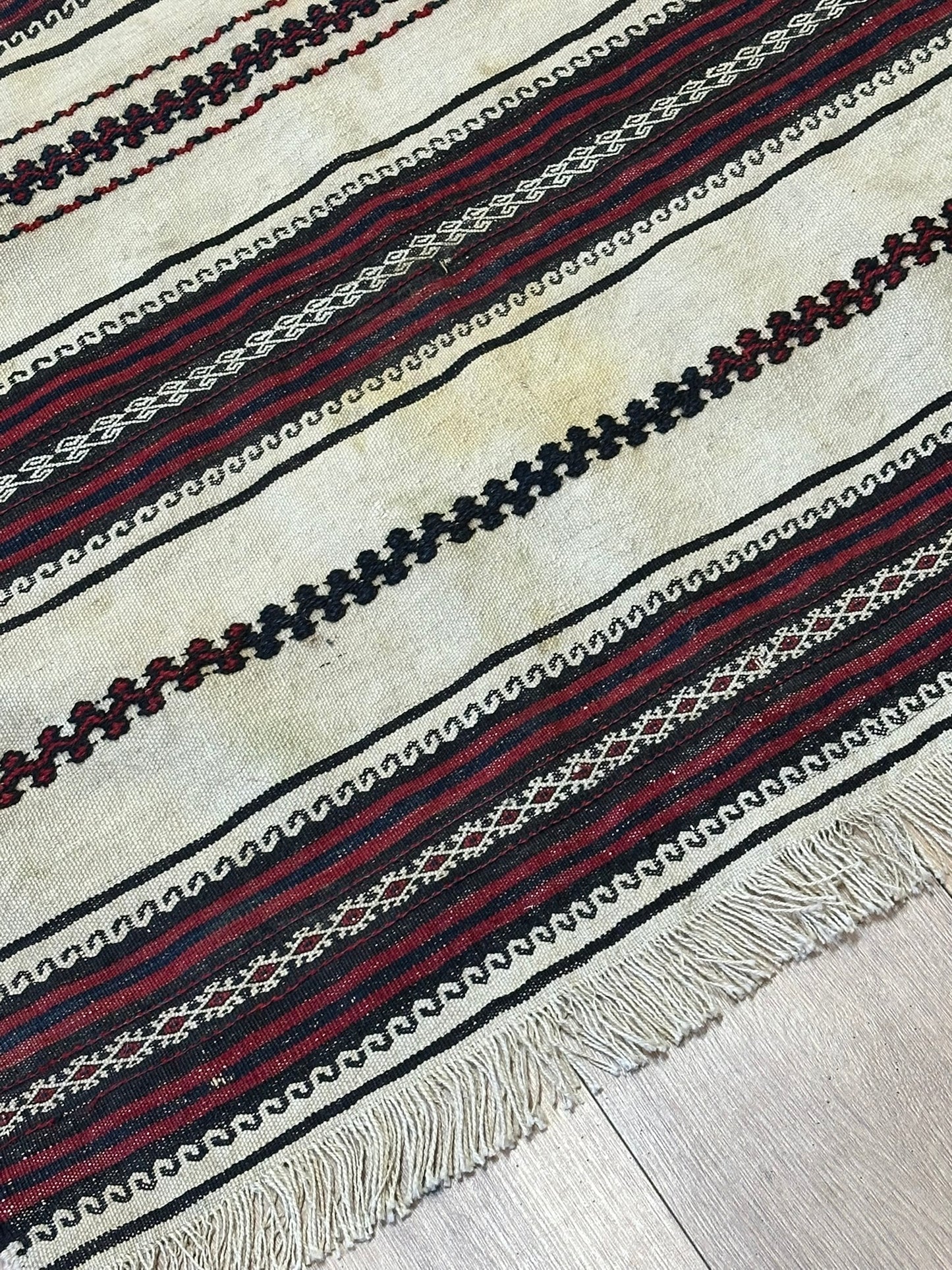 Orientteppich handgeknüpft 152x83 cm Kelim Schurwolle