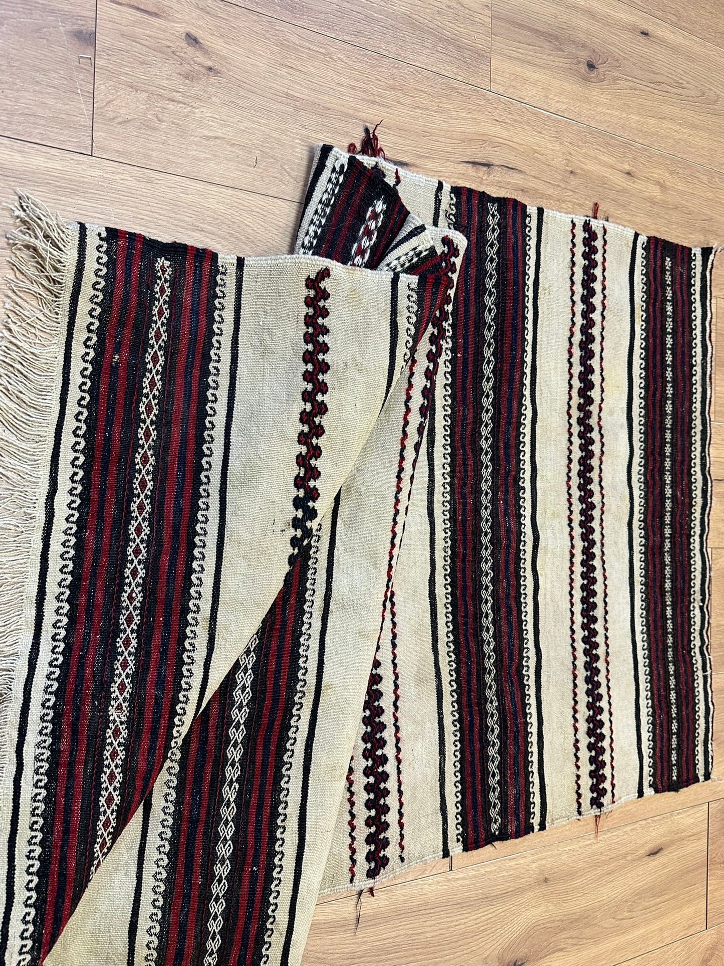 Orientteppich handgeknüpft 152x83 cm Kelim Schurwolle
