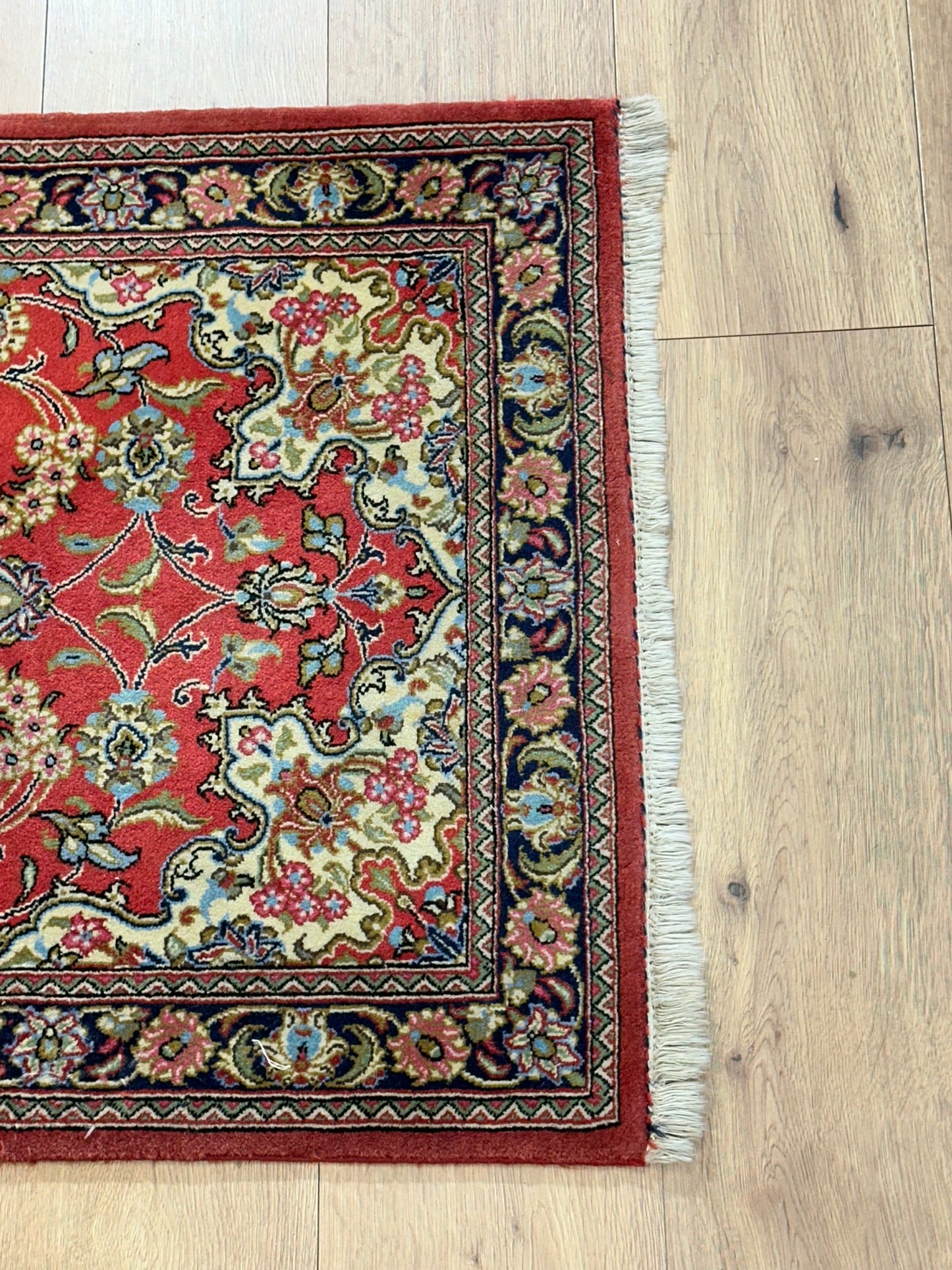 Orientteppich handgeknüpft Ghom Korkwolle 205x70 cm
