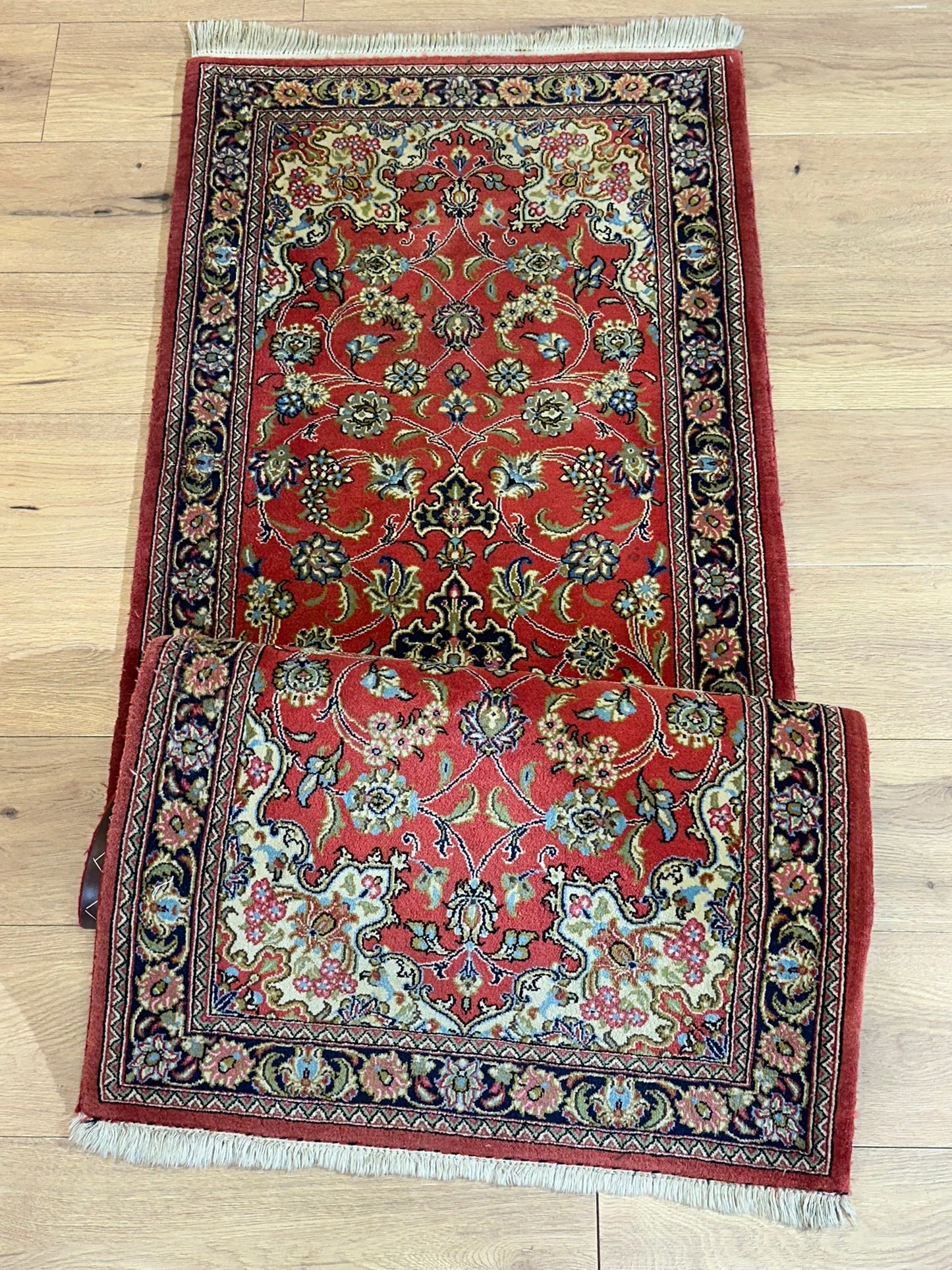 Orientteppich handgeknüpft Ghom Korkwolle 205x70 cm