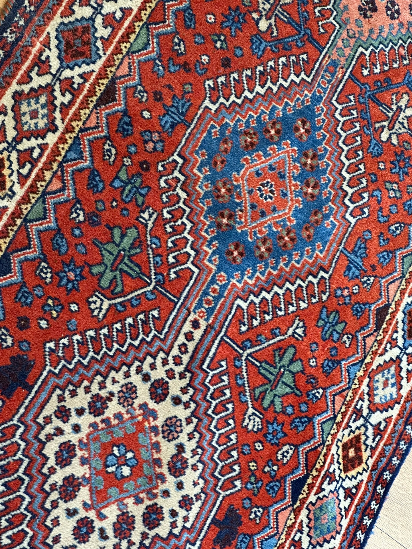 Orientteppich handgeknüpft Gaschgai Läufer 247x76 cm