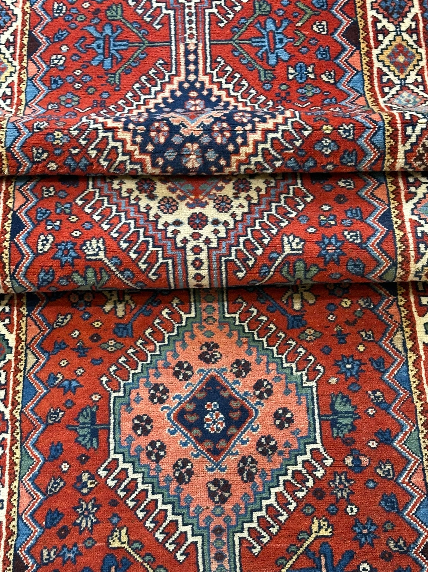 Orientteppich handgeknüpft Gaschgai Läufer 247x76 cm