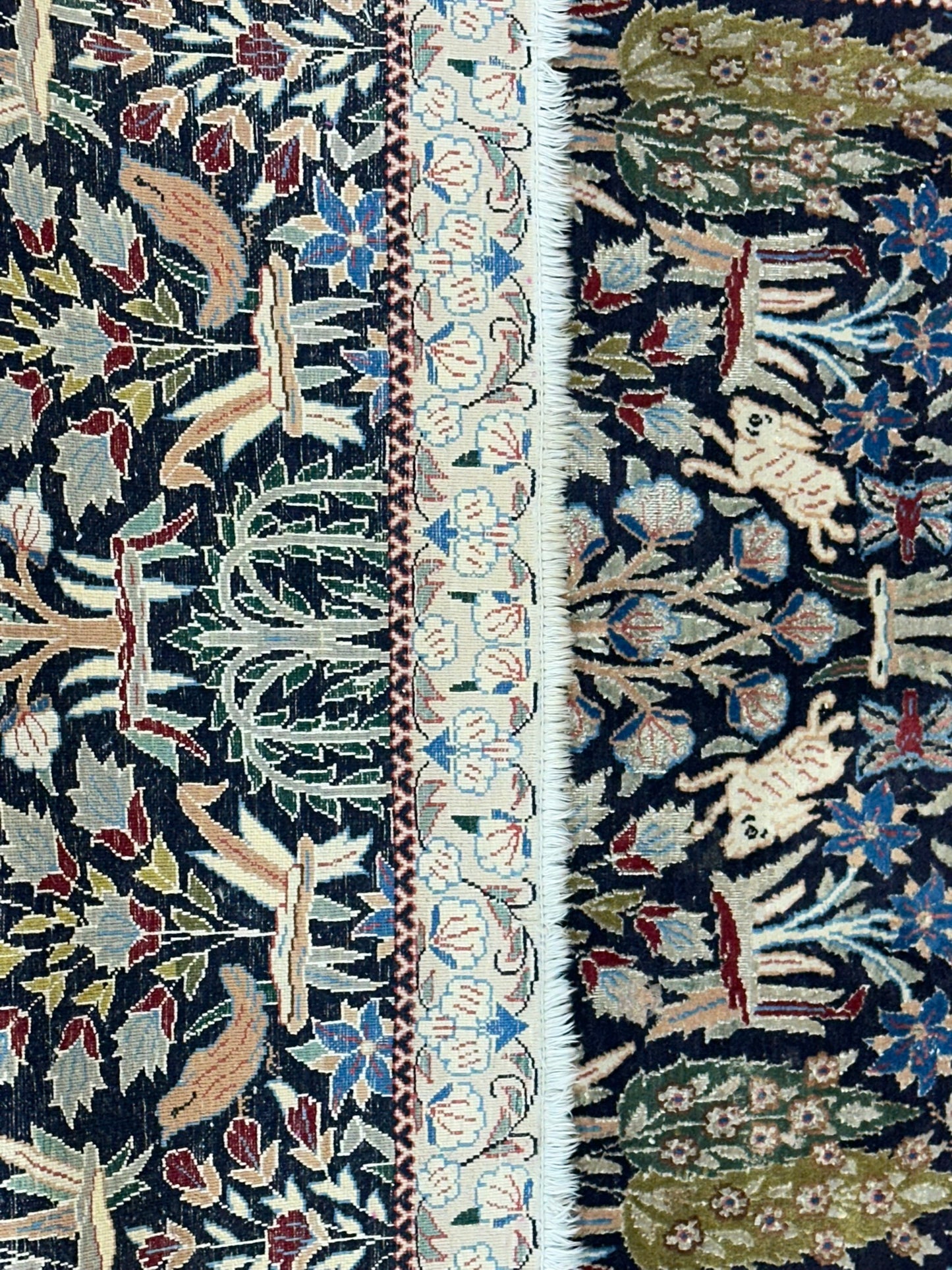 Orientteppich handgeknüpft Seide Lebensbaum Tiermotiv 126x87 cm
