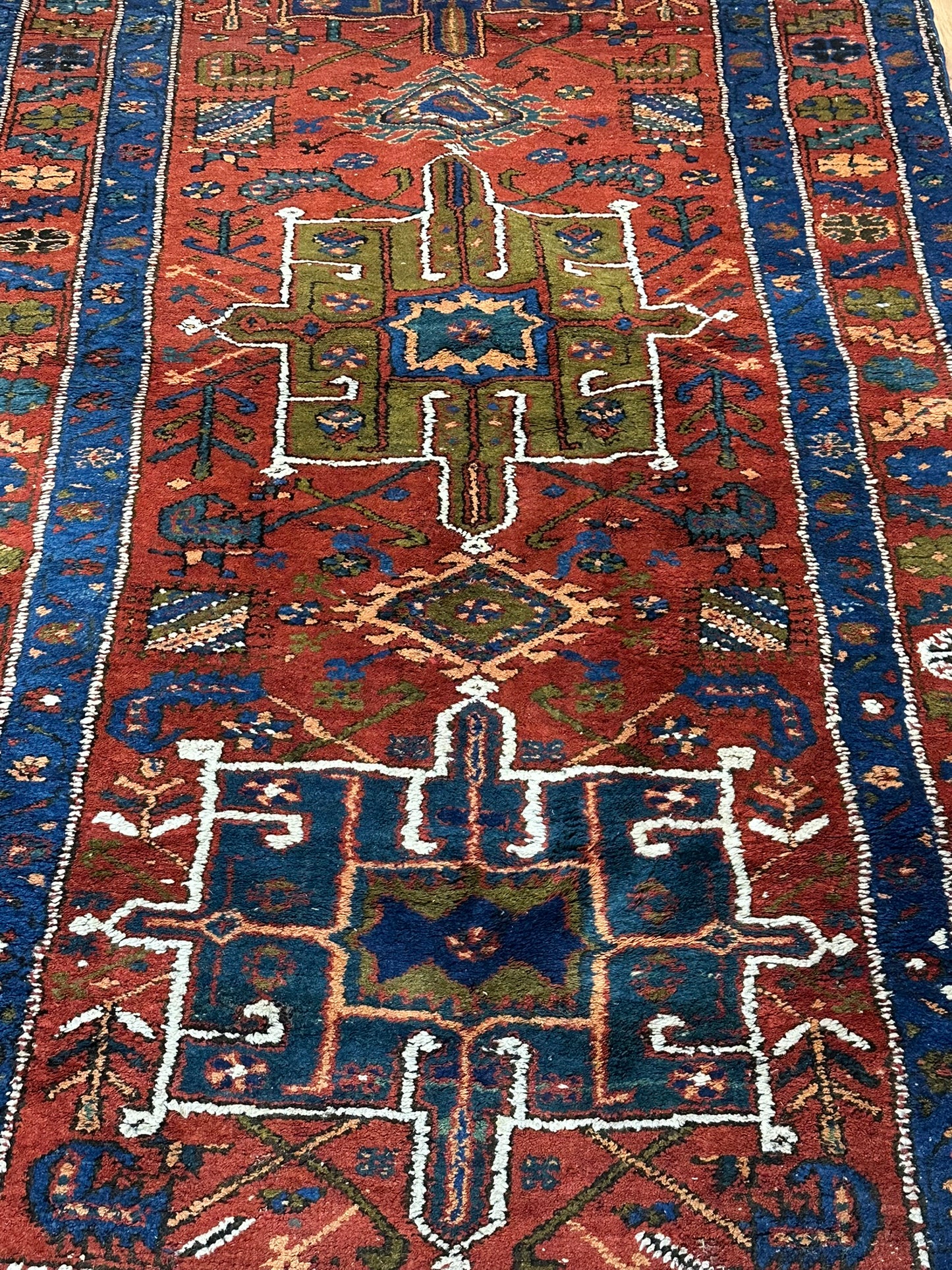 Orientteppich handgeknüpft 462x118 cm Heriz Antik