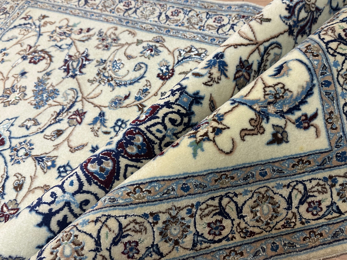 Orientteppich Nain – Handgeknüpft aus Korkwolle &amp; Seide (6La) – 140 x 100 cm