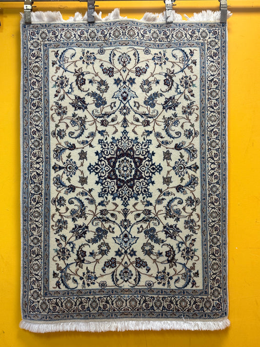 Orientteppich Nain – Handgeknüpft aus Korkwolle &amp; Seide (6La) – 140 x 100 cm