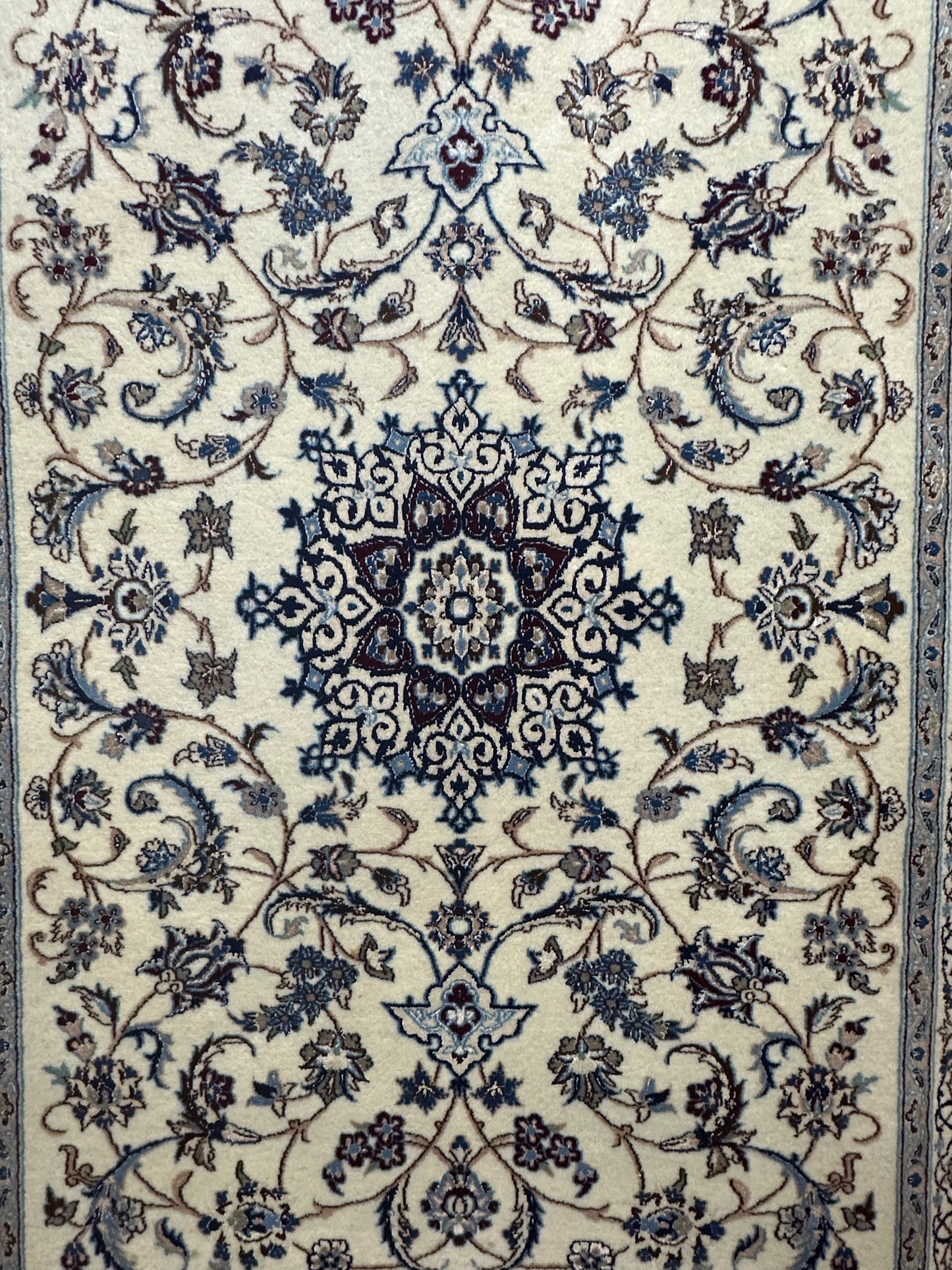 Orientteppich Nain – Handgeknüpft aus Korkwolle &amp; Seide (6La) – 140 x 100 cm