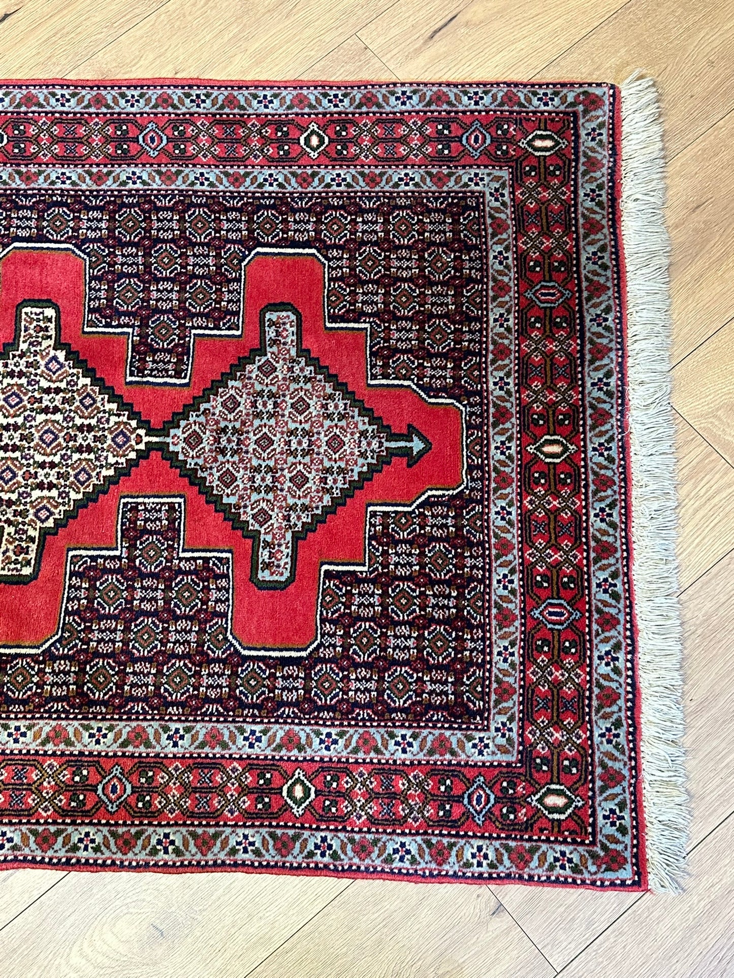 Orientteppich handgeknüpft 263x93 cm Senneh Bidjar Läufer